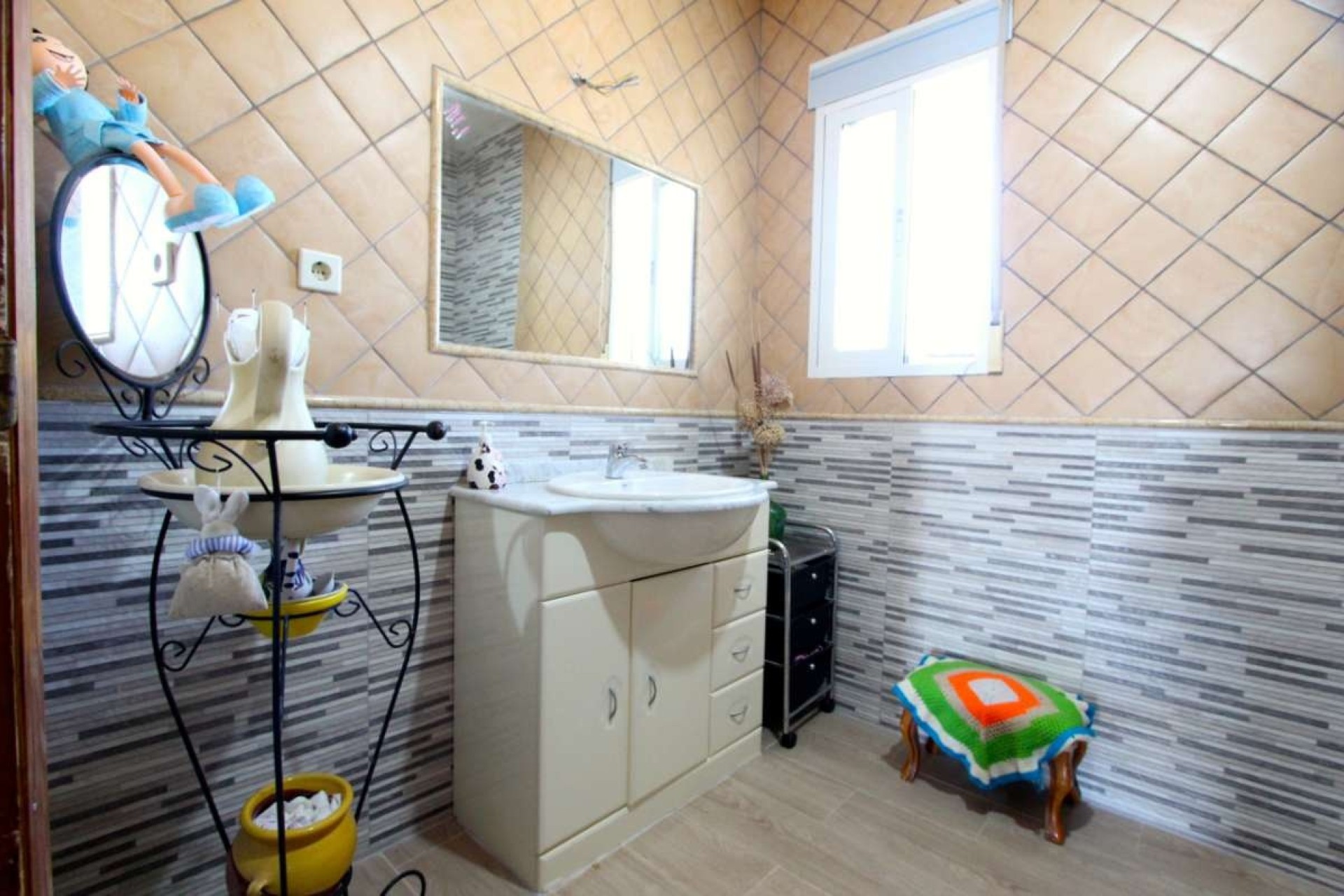 Venta - Chalet Independiente -
Albudeite - Inland