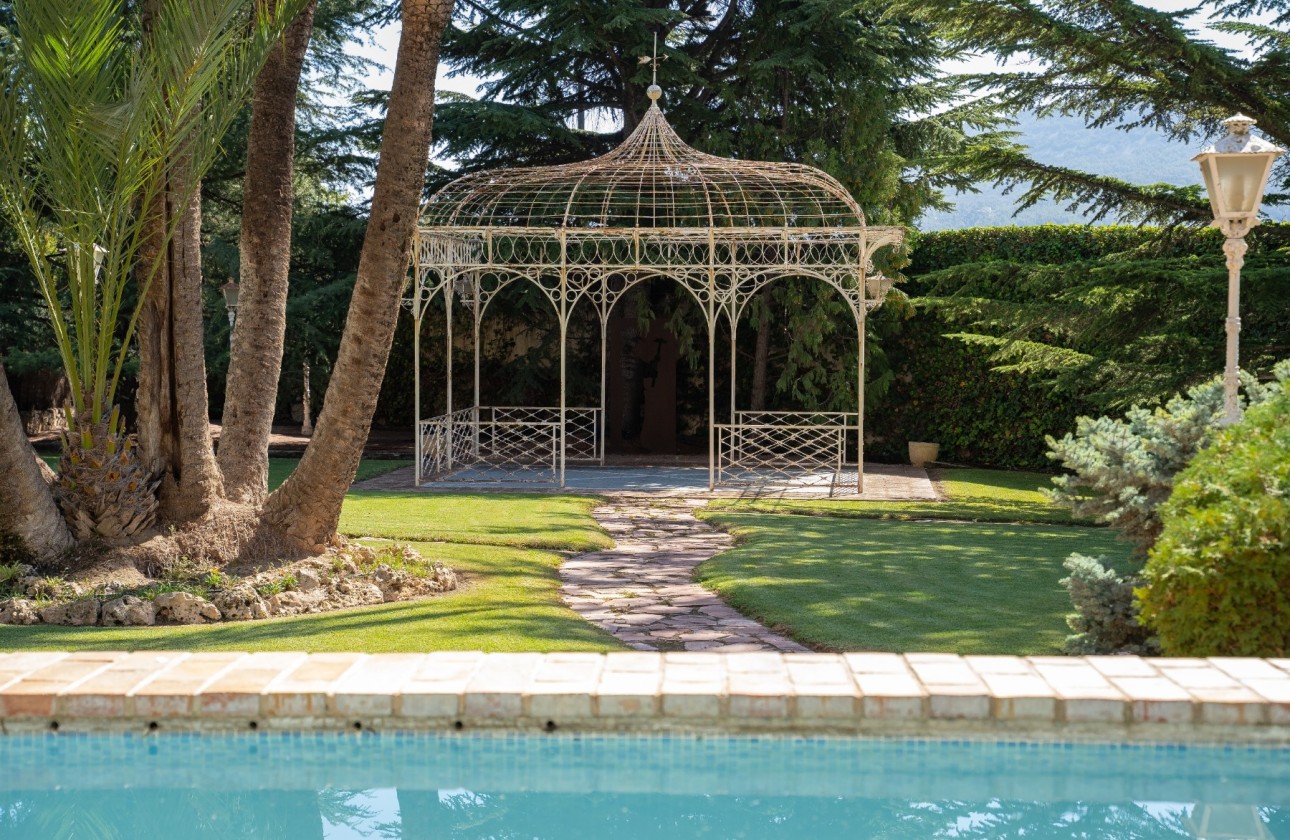 Venta - Chalet Independiente -
Alcoy - Inland