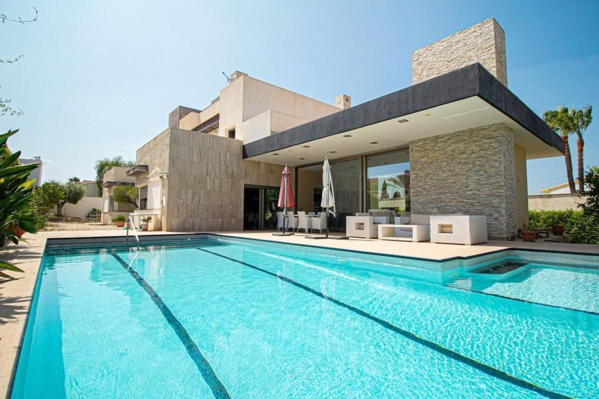 Venta - Chalet Independiente -
Alfaz del Pi - Albir
