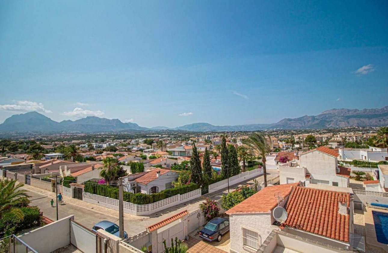 Venta - Chalet Independiente -
Alfaz del Pi - Albir