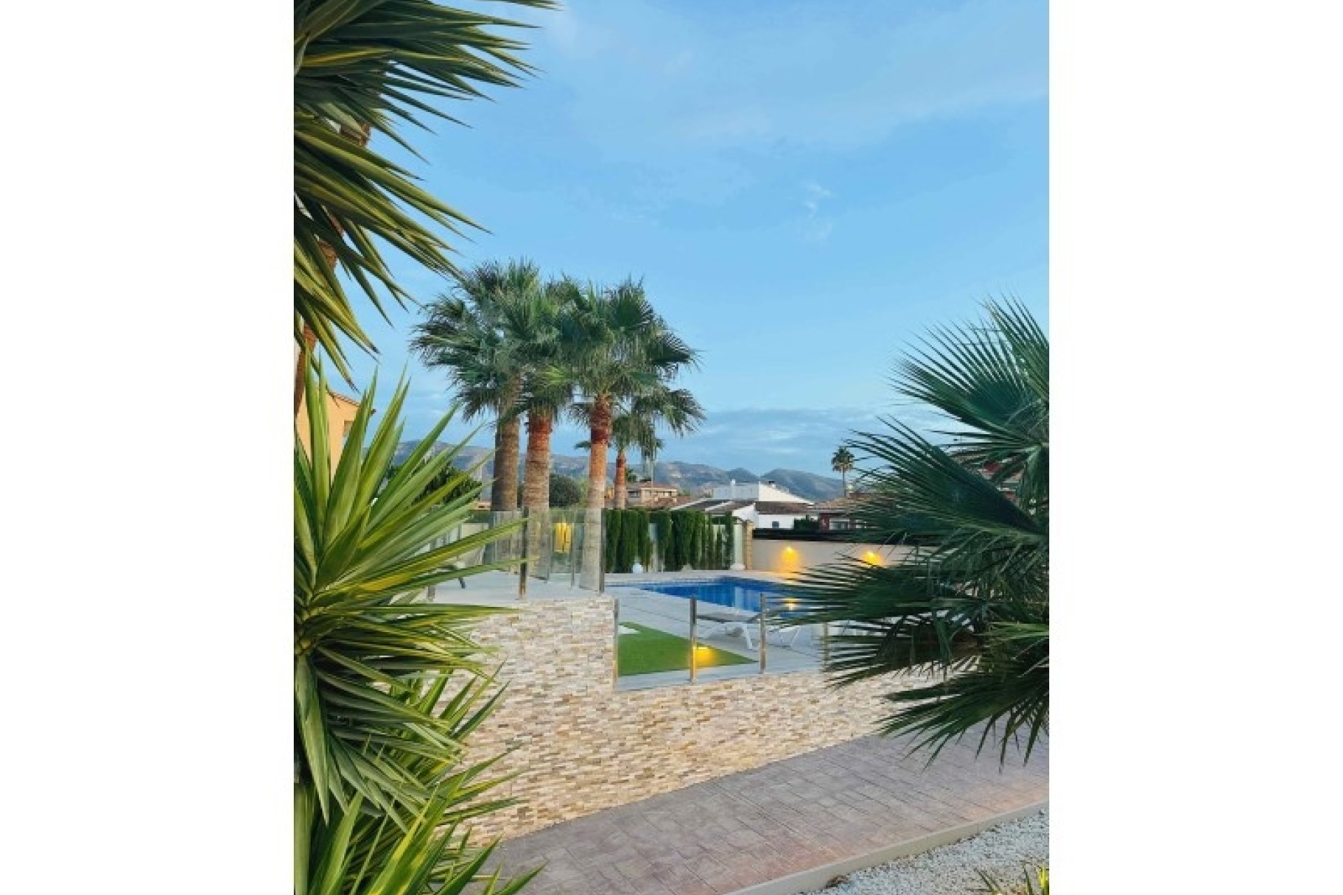 Venta - Chalet Independiente -
Alfaz del Pi - Costa Blanca