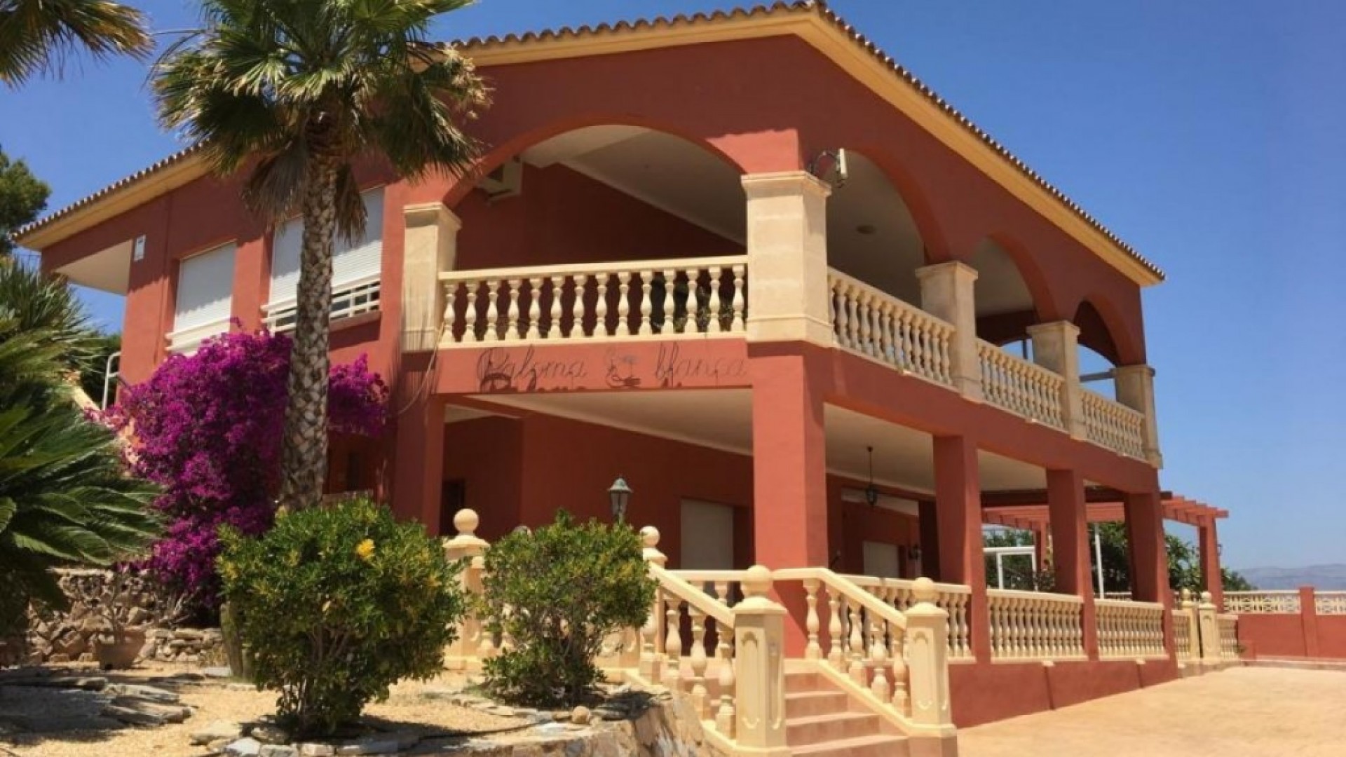 Venta - Chalet Independiente -
Alfaz del Pi - El Planet