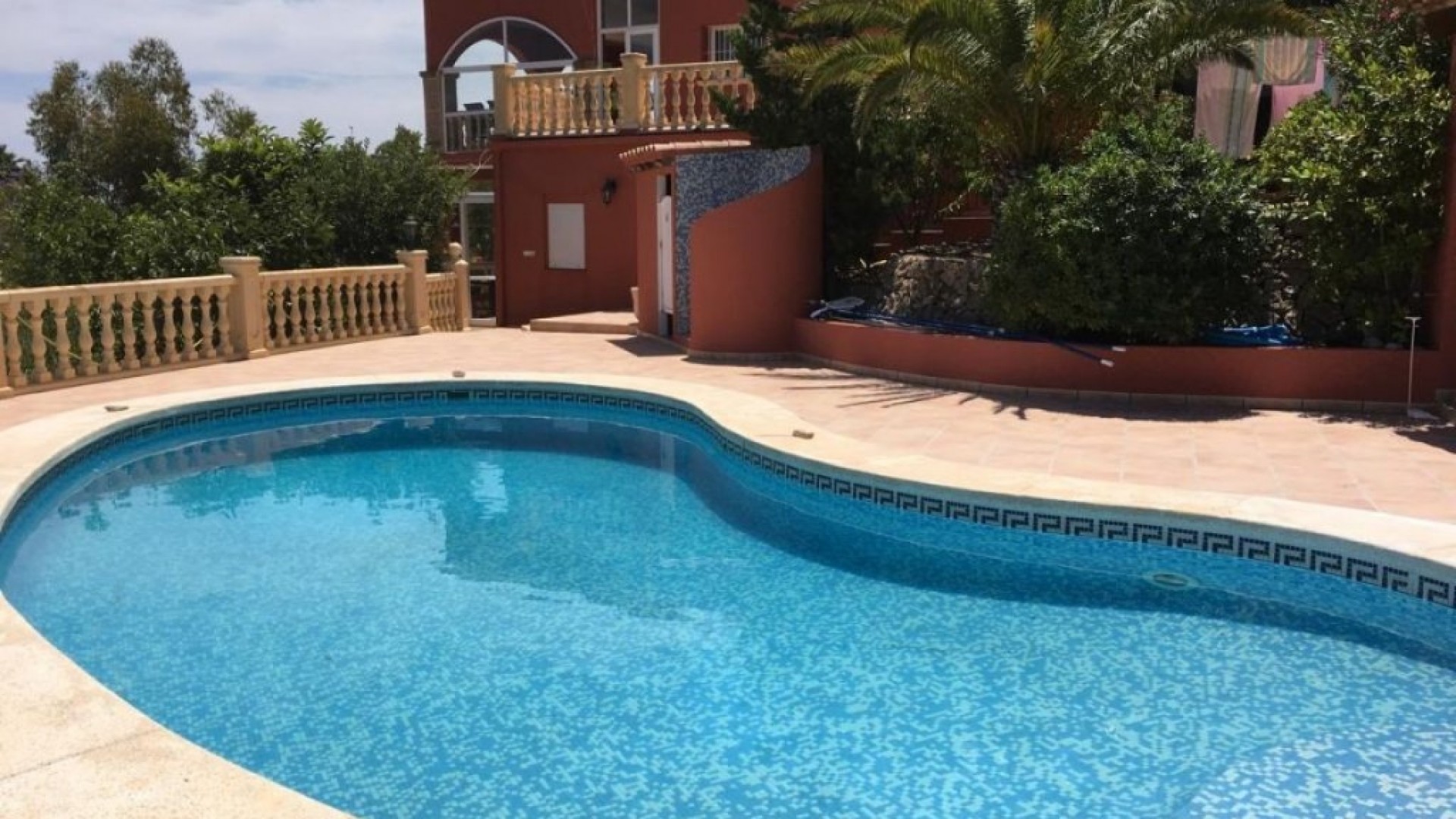 Venta - Chalet Independiente -
Alfaz del Pi - El Planet