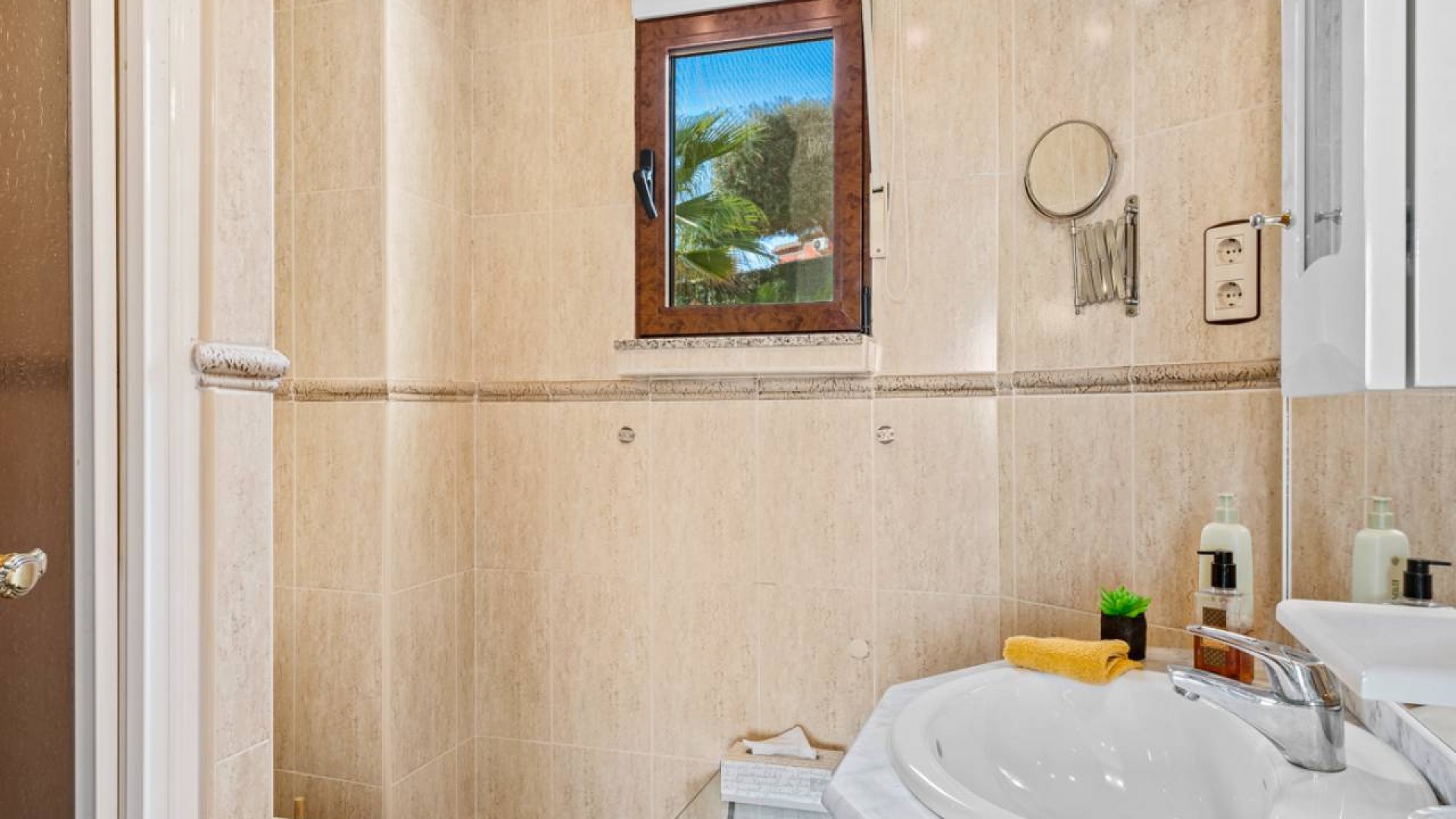 Venta - Chalet Independiente -
Algorfa - Castillo de montemar