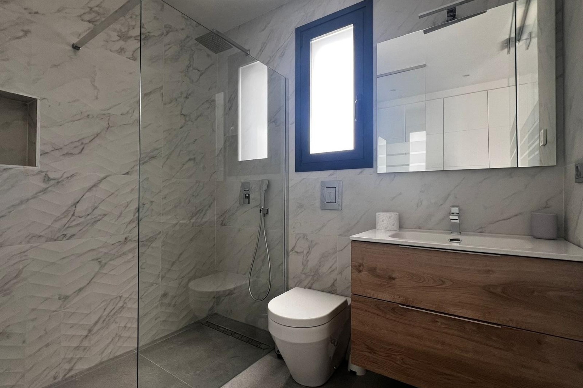 Venta - Chalet Independiente -
Algorfa - Inland