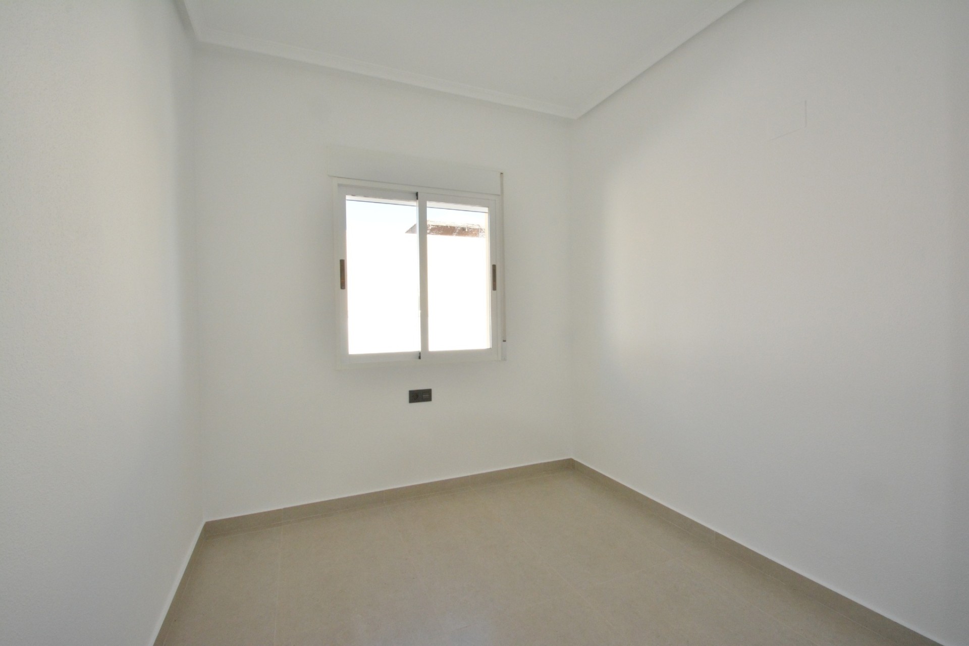Venta - Chalet Independiente -
Algorfa - Inland