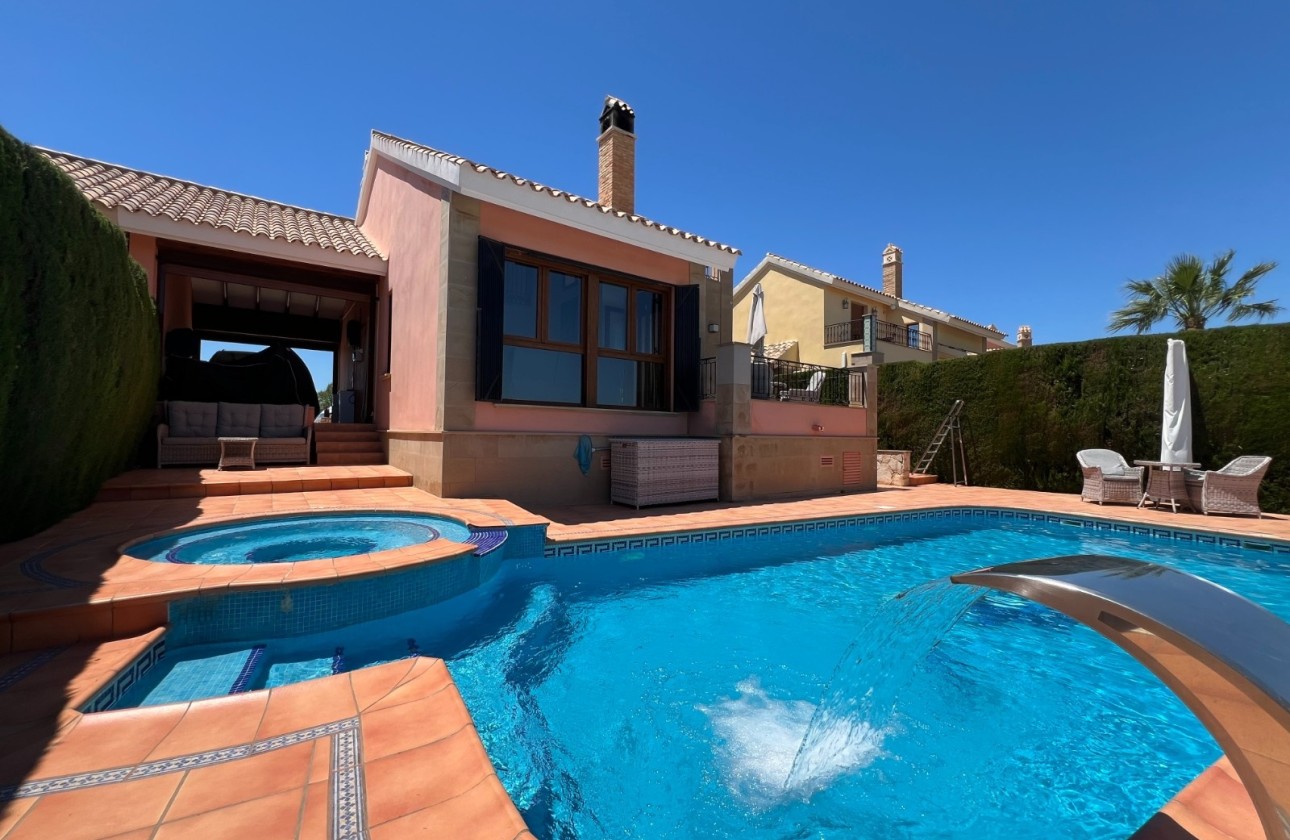Venta - Chalet Independiente -
Algorfa - La Finca Golf Resort