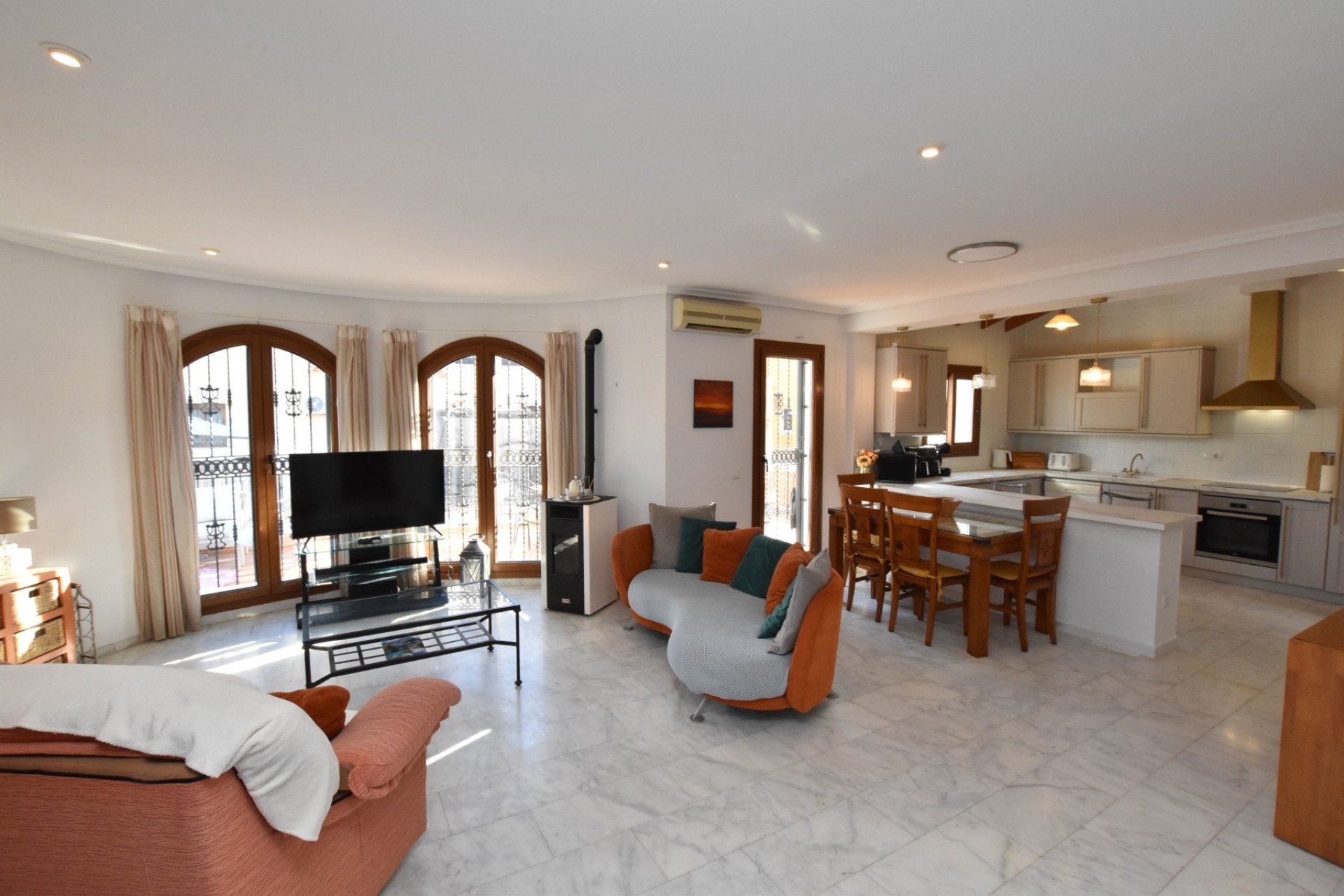 Venta - Chalet Independiente -
Algorfa - La Finca Golf Resort