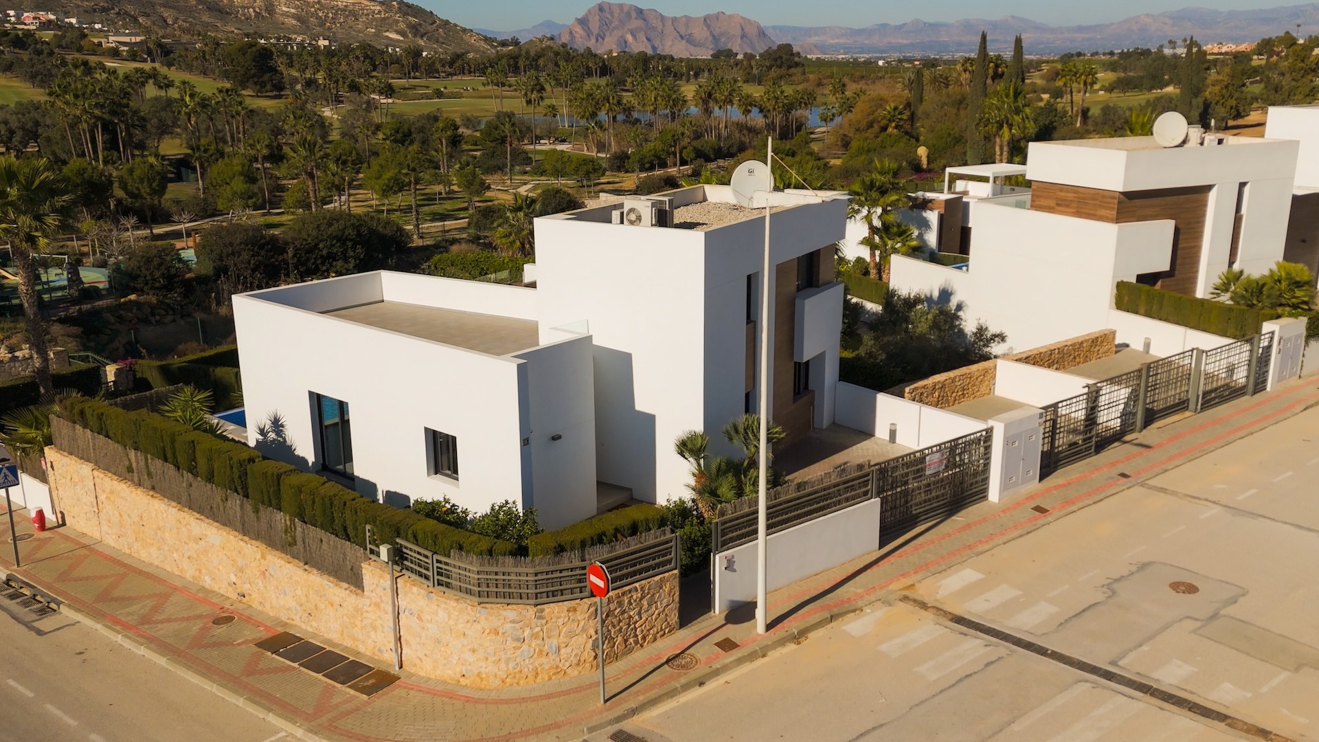 Venta - Chalet Independiente -
Algorfa - La Finca Golf