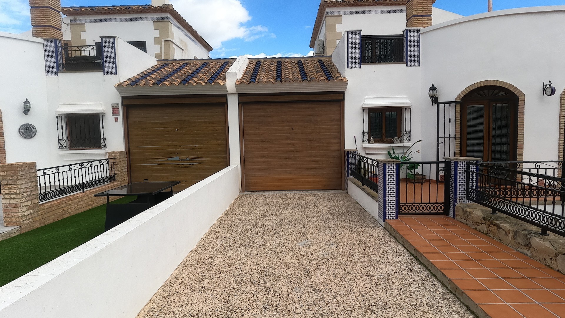 Venta - Chalet Independiente -
Algorfa - La Finca Golf