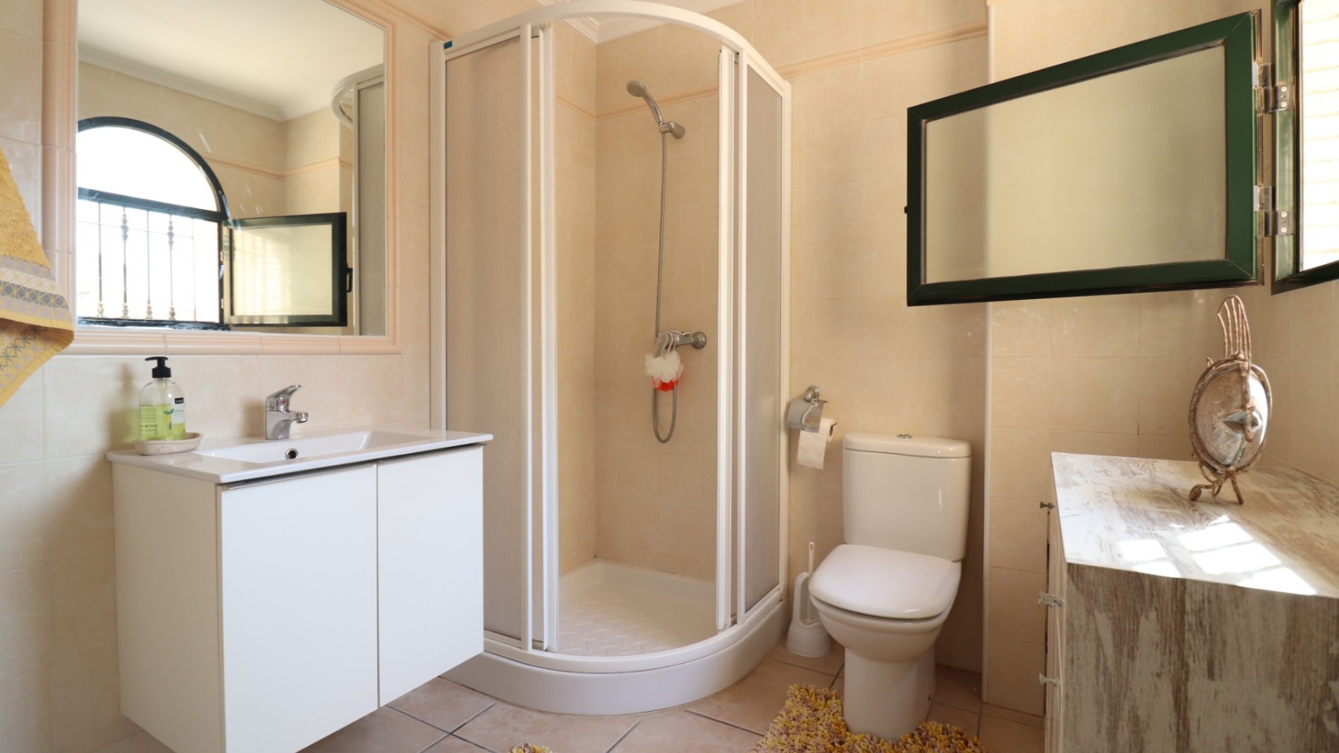 Venta - Chalet Independiente -
Algorfa - Lo Crispin