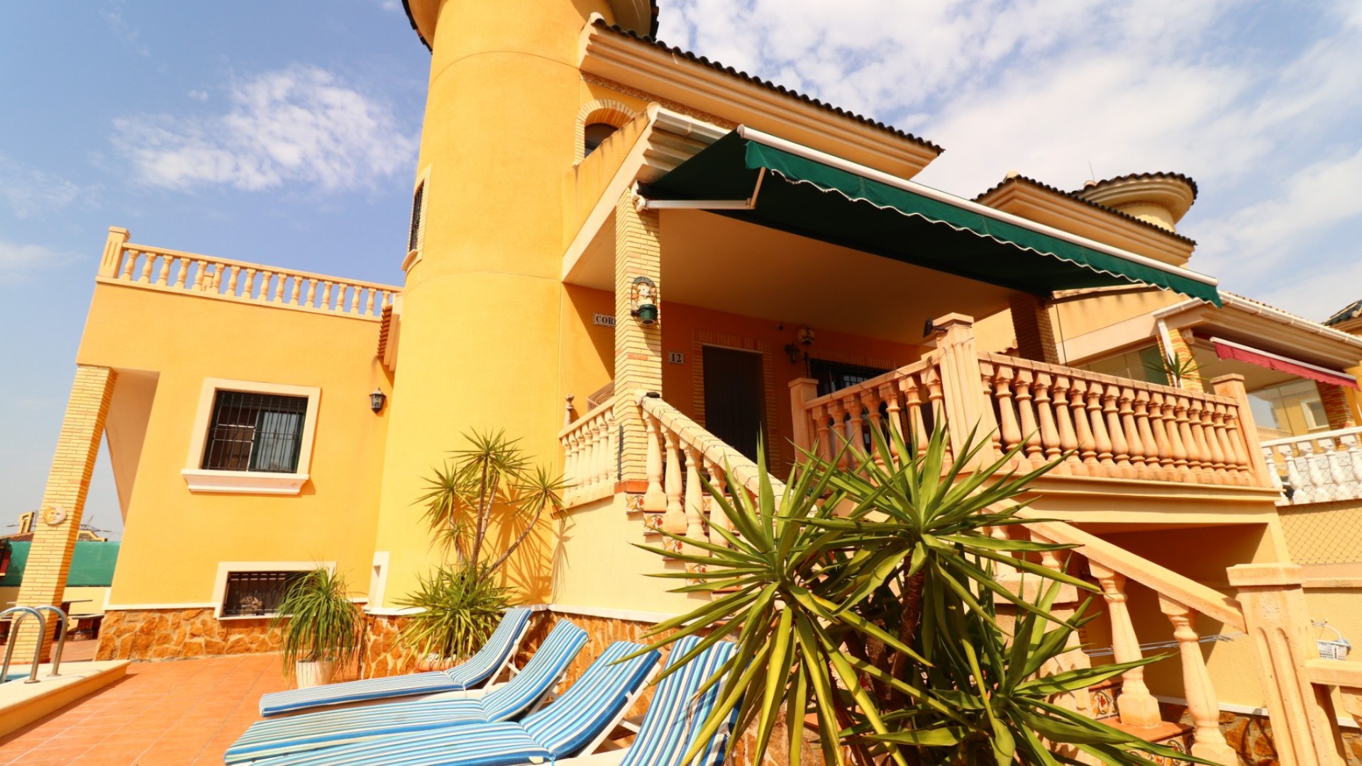 Venta - Chalet Independiente -
Algorfa - Lo Crispin