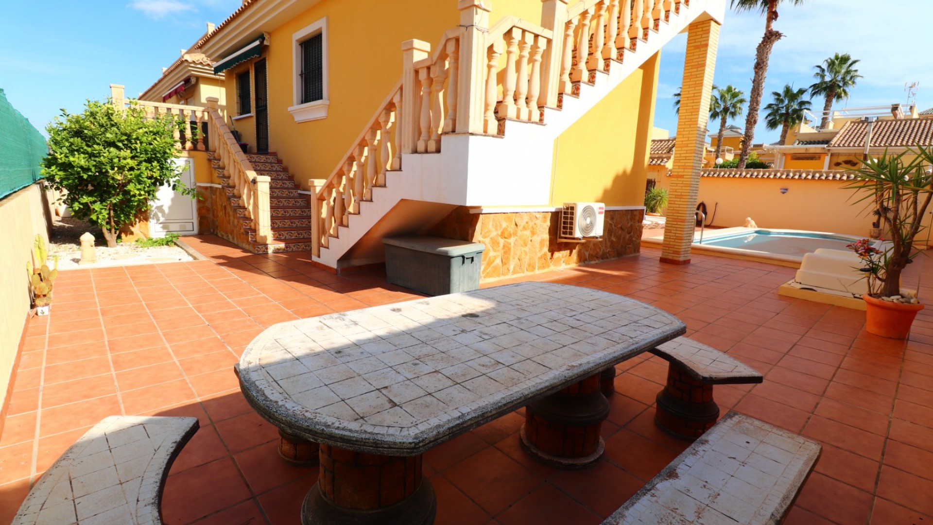 Venta - Chalet Independiente -
Algorfa - Lo Crispin