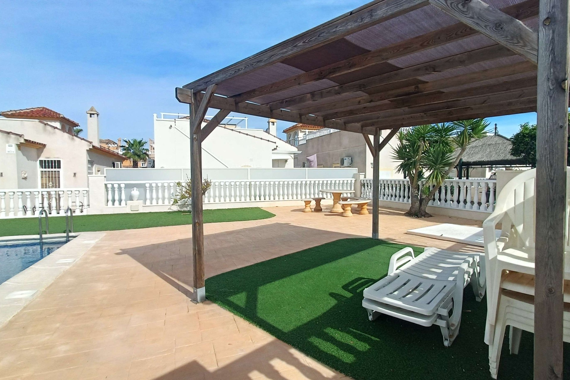 Venta - Chalet Independiente -
Algorfa - Lo Crispin