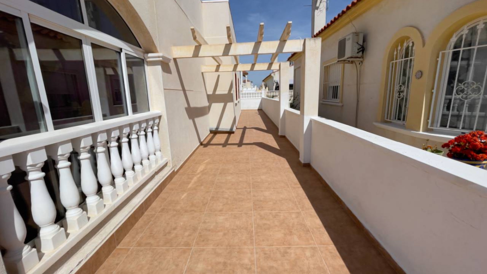 Venta - Chalet Independiente -
Algorfa - Lo Crispin