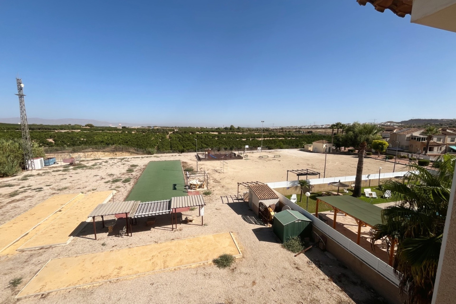 Venta - Chalet Independiente -
Algorfa - Montebello