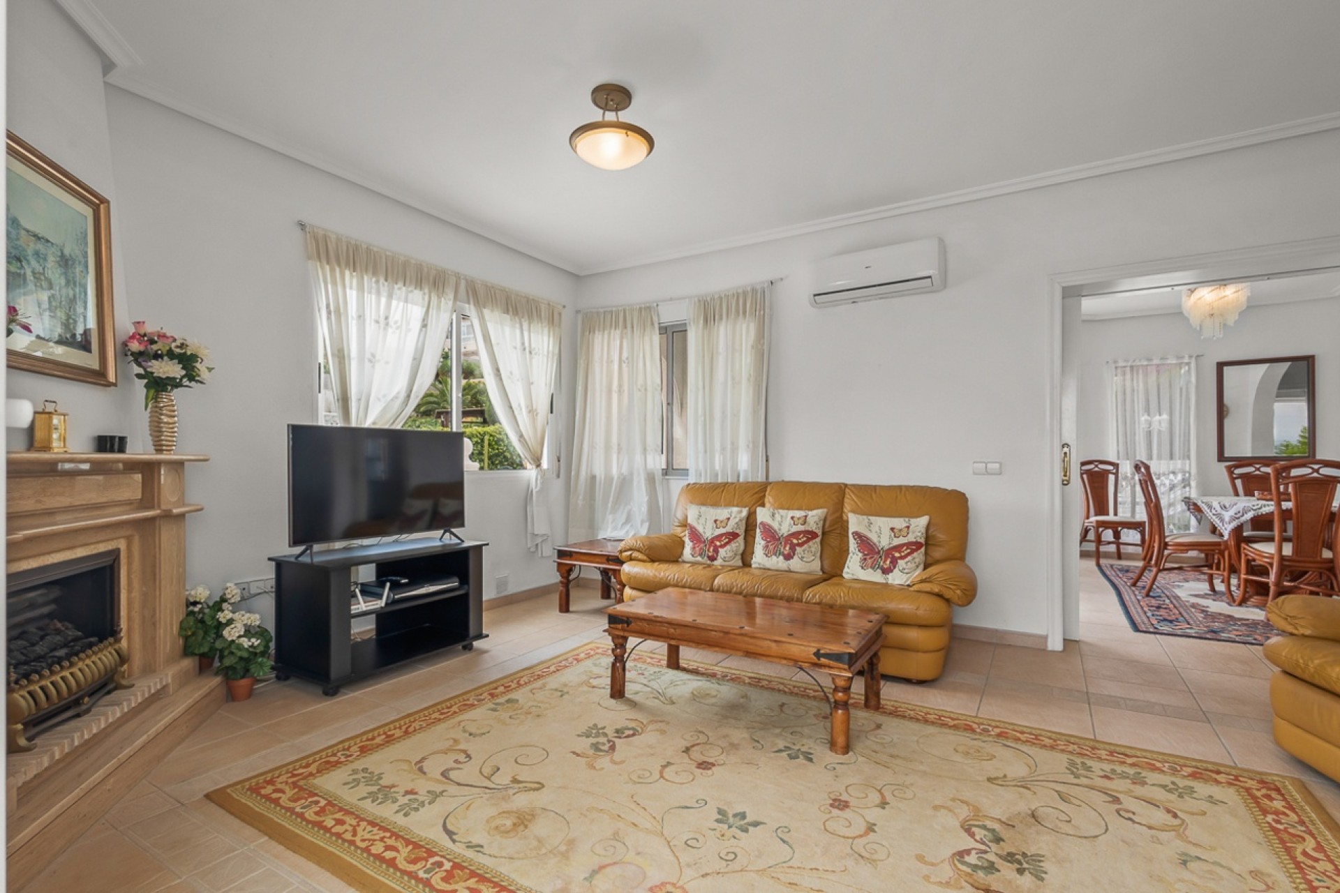 Venta - Chalet Independiente -
Algorfa