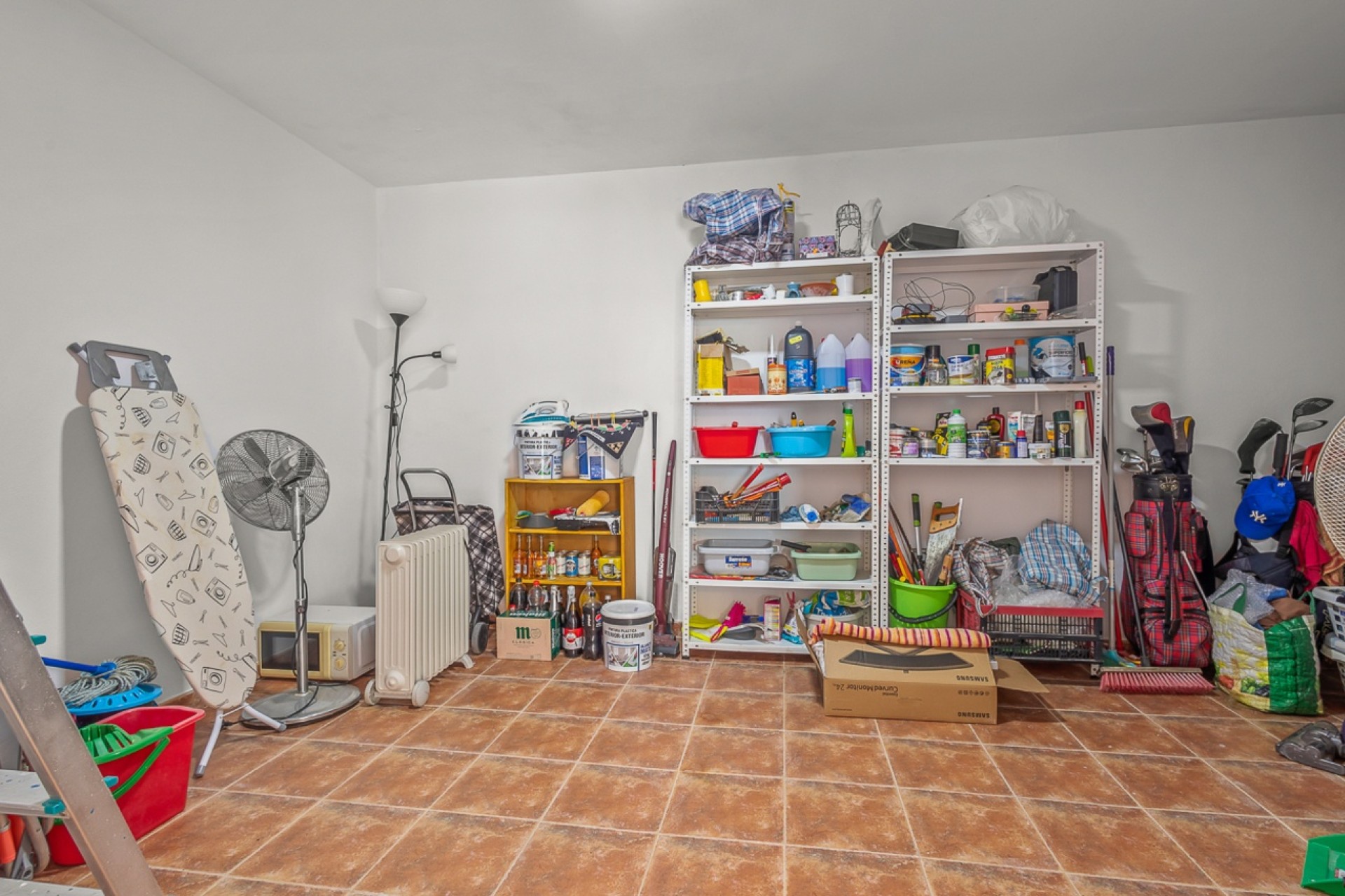 Venta - Chalet Independiente -
Algorfa