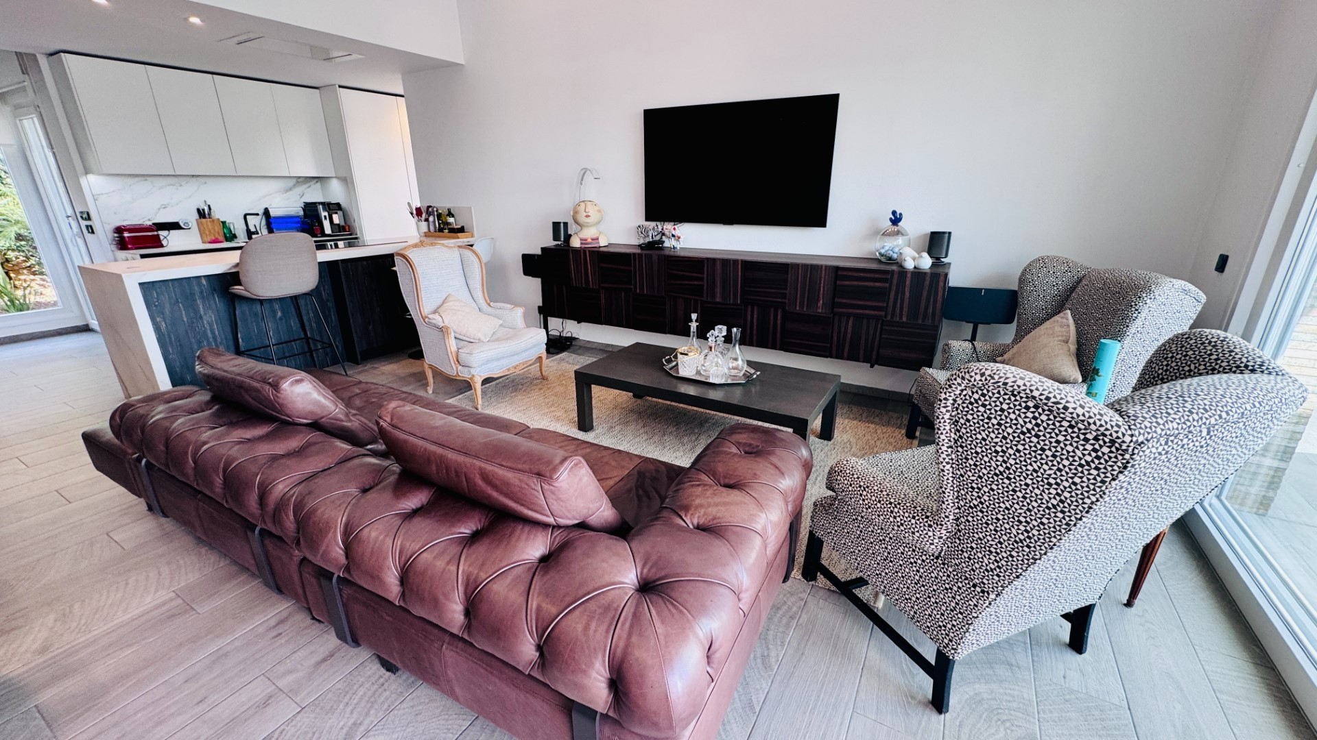 Venta - Chalet Independiente -
Algorfa