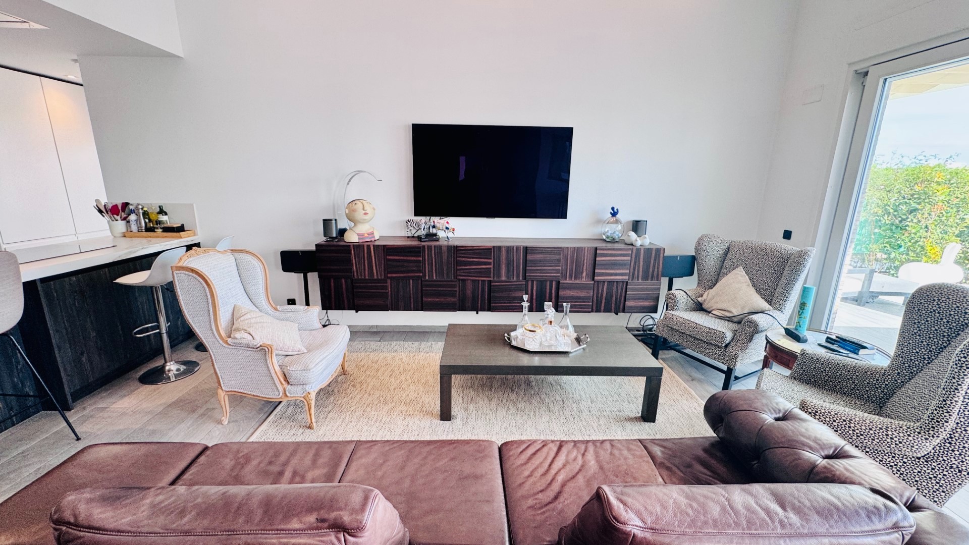 Venta - Chalet Independiente -
Algorfa