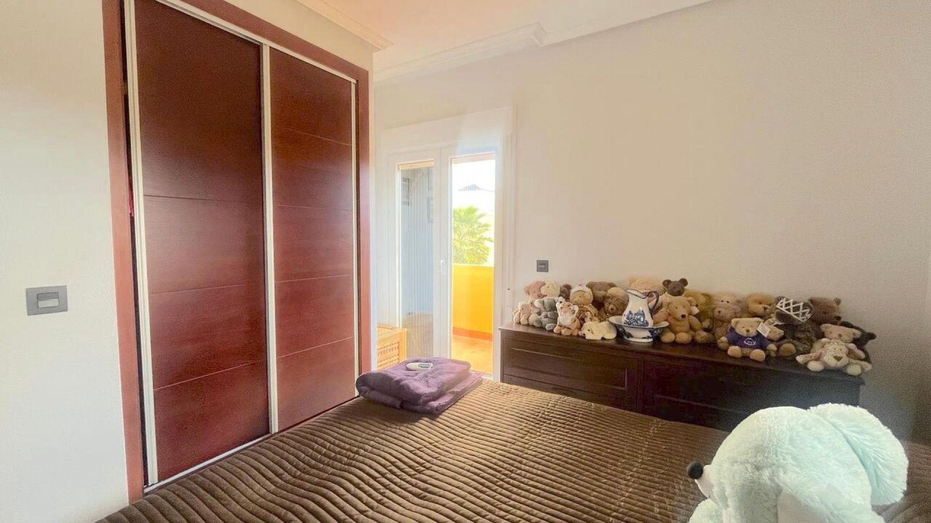 Venta - Chalet Independiente -
Algorfa