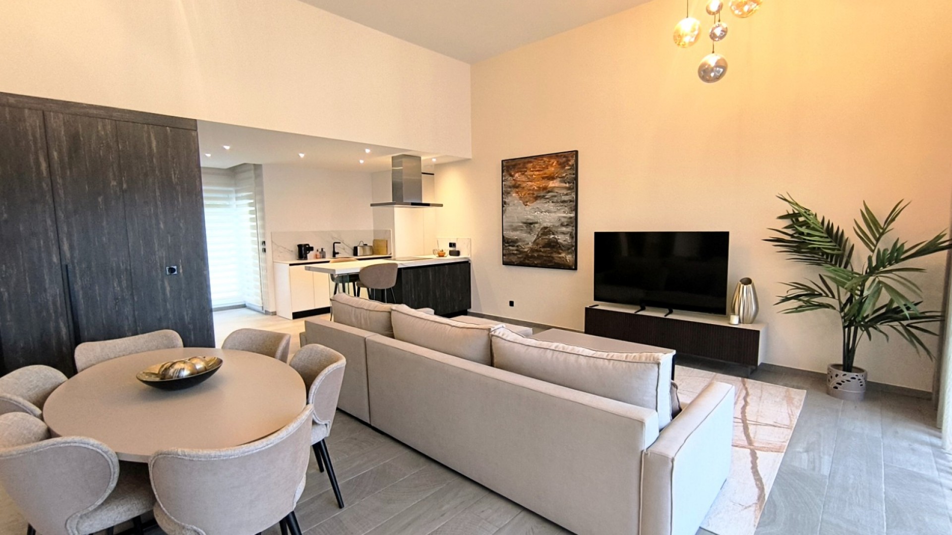 Venta - Chalet Independiente -
Algorfa