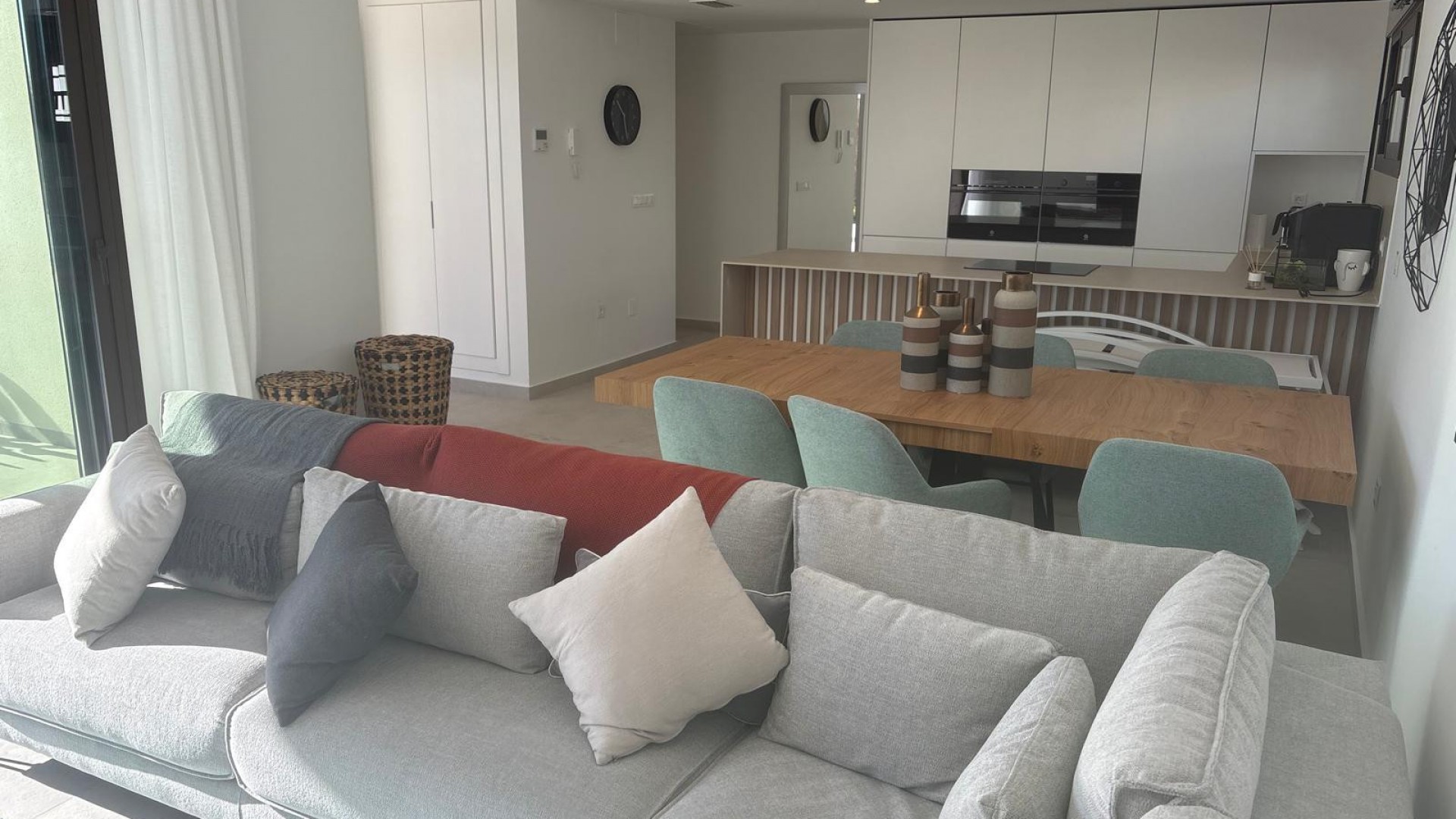 Venta - Chalet Independiente -
Algorfa