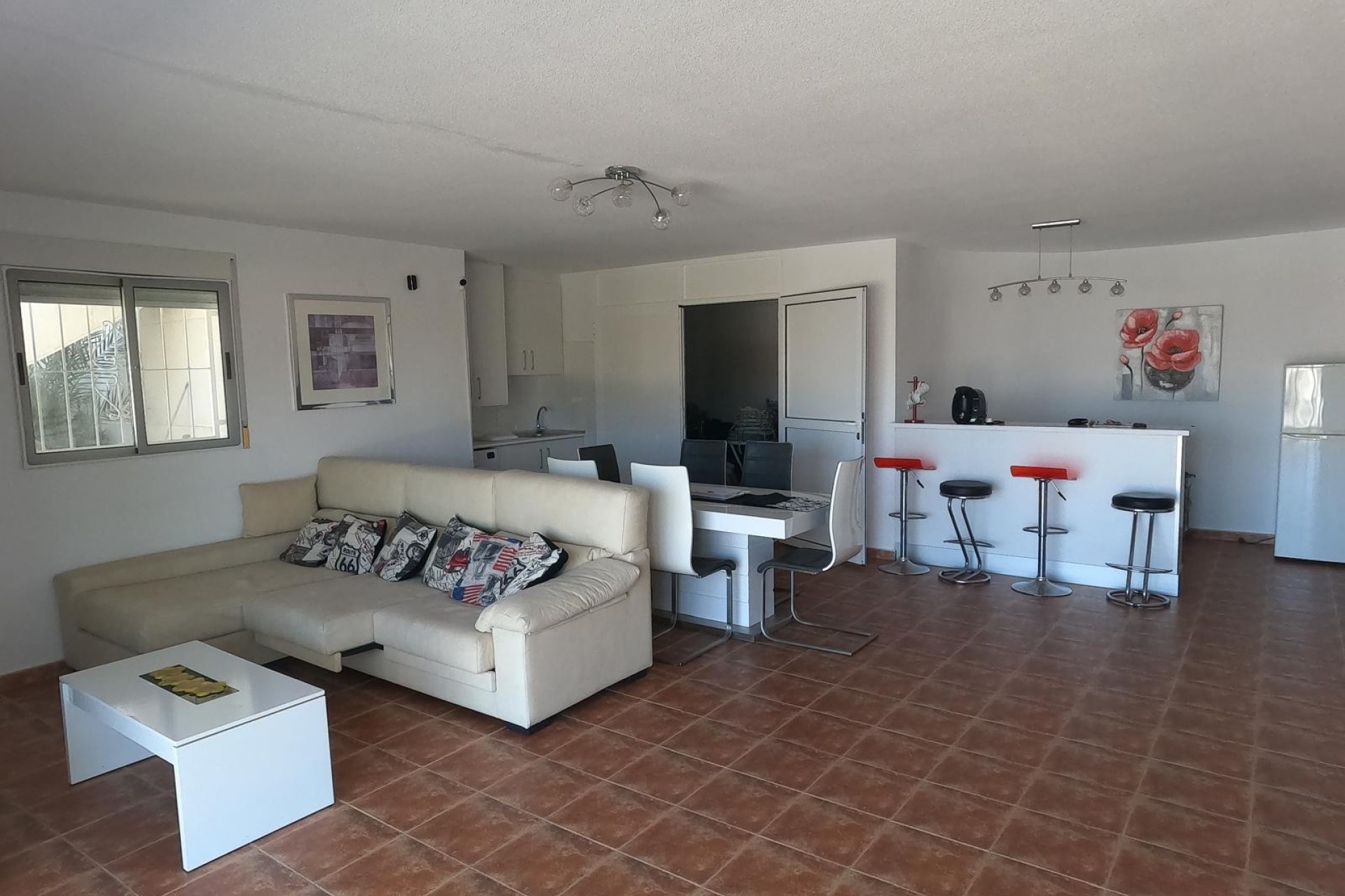 Venta - Chalet Independiente -
Algorfa