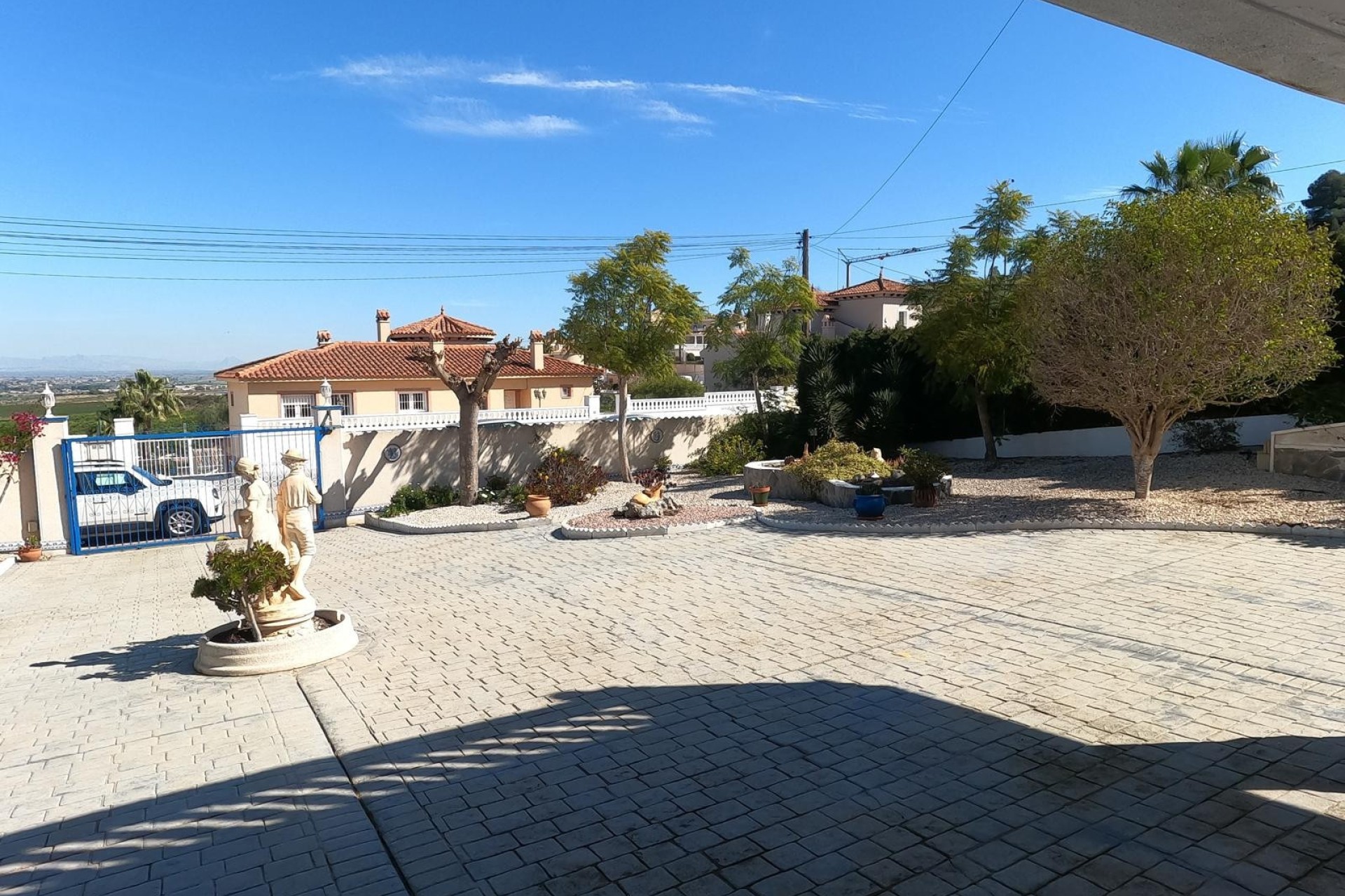 Venta - Chalet Independiente -
Algorfa