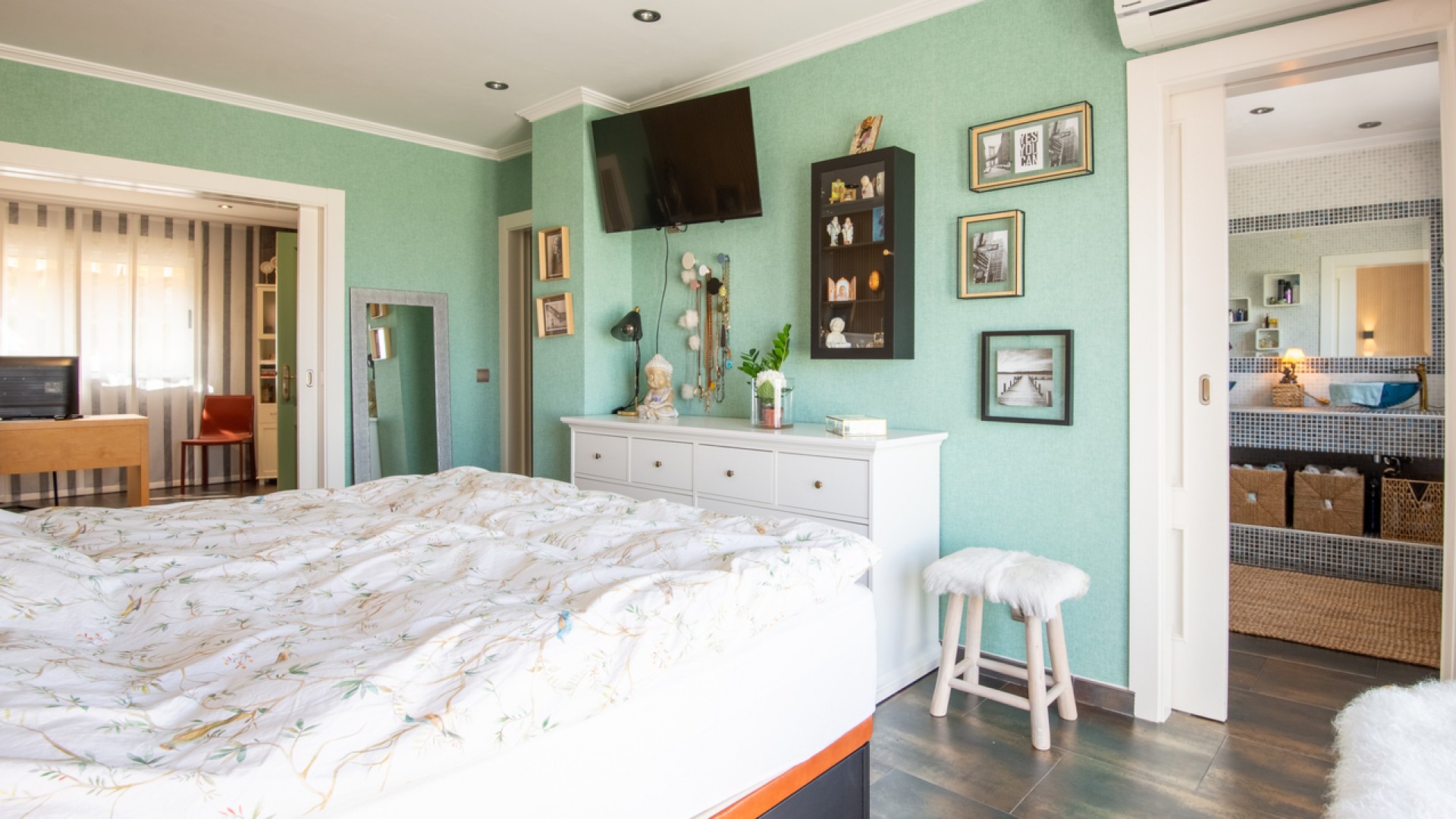 Venta - Chalet Independiente -
Algorfa