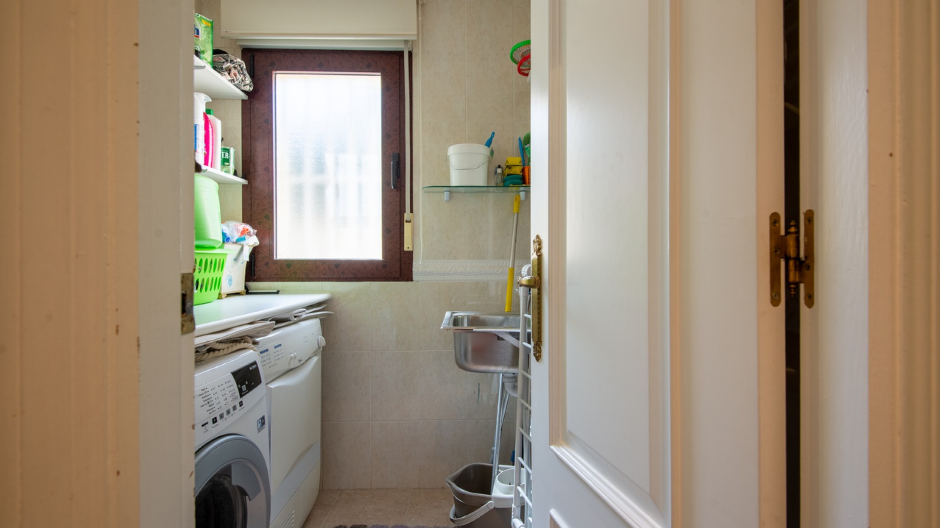 Venta - Chalet Independiente -
Algorfa