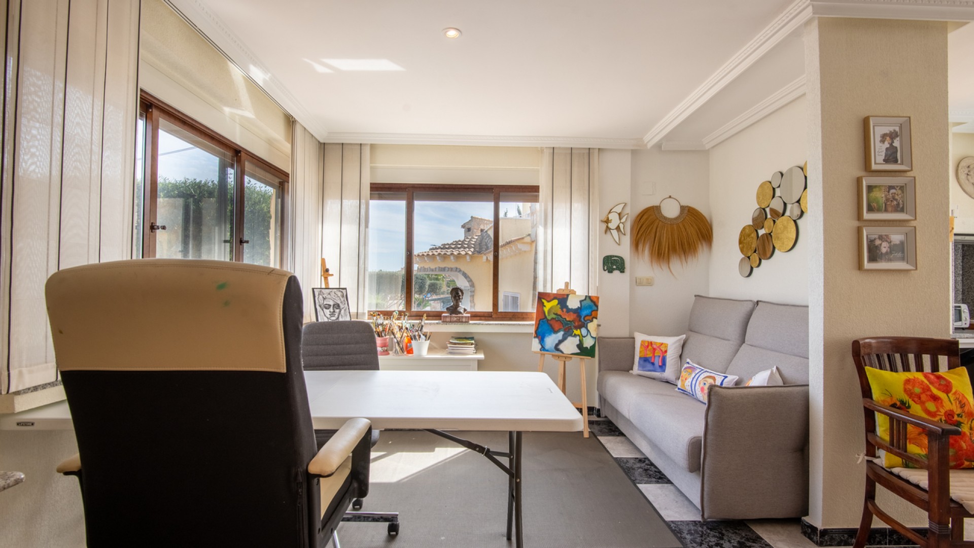 Venta - Chalet Independiente -
Algorfa