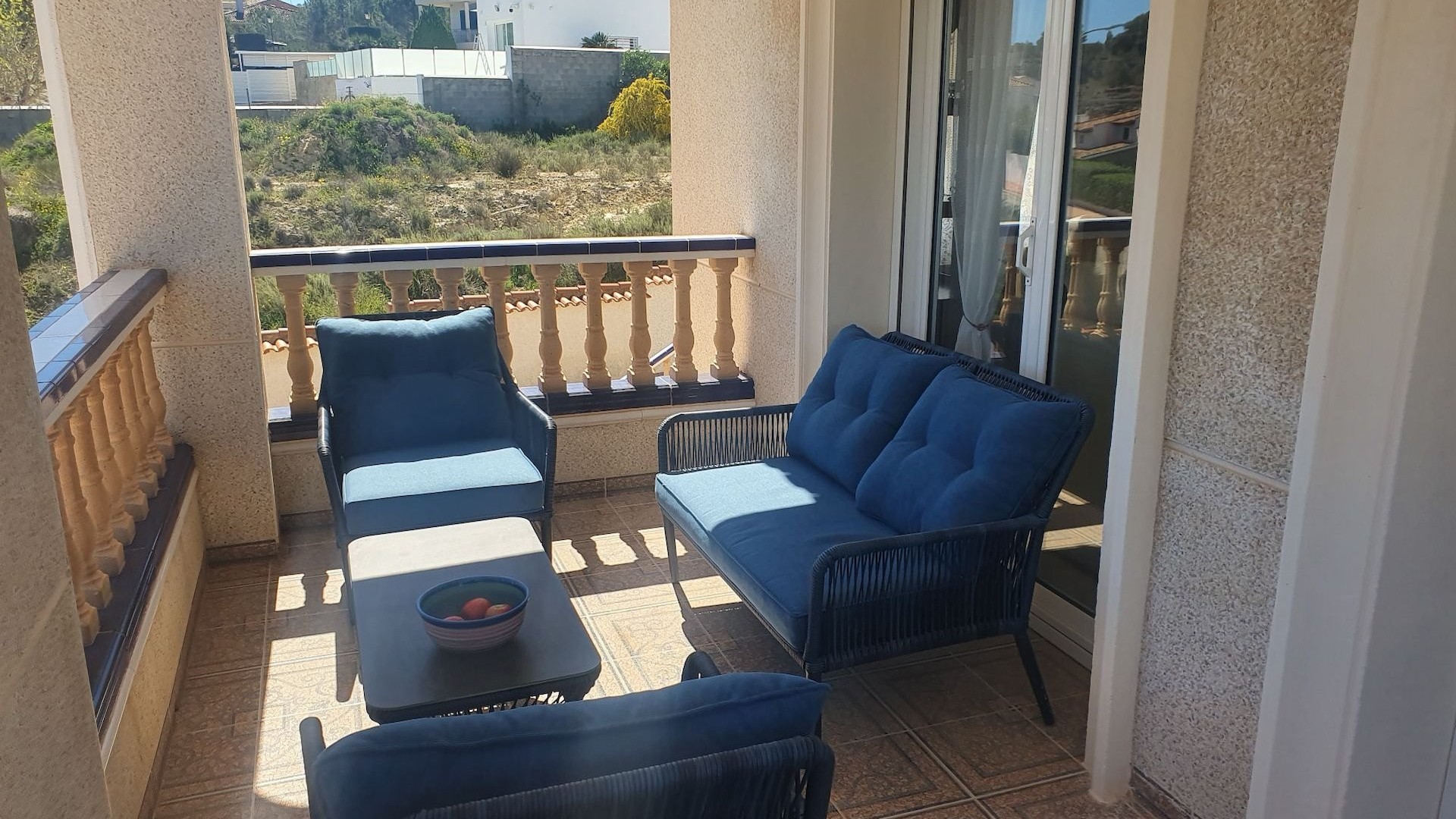 Venta - Chalet Independiente -
Algorfa
