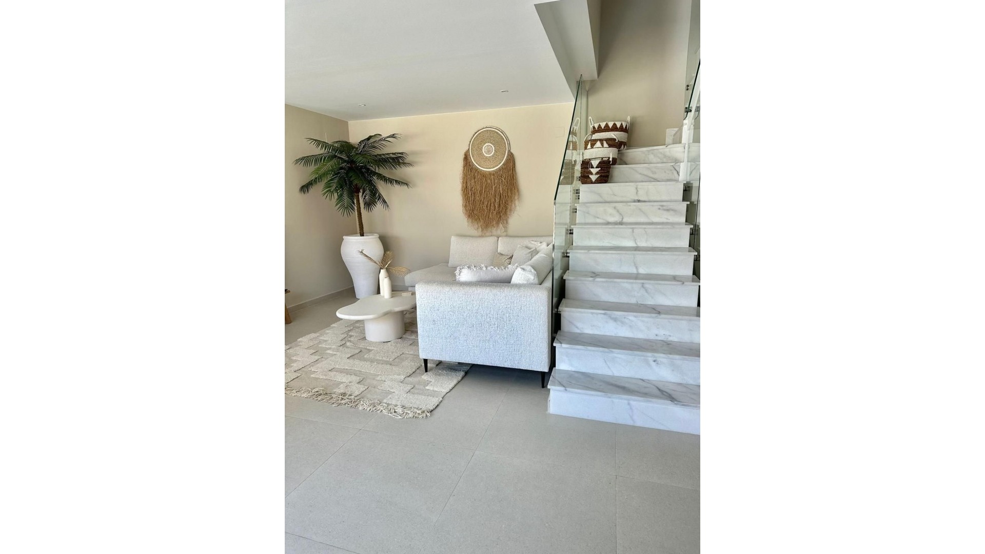 Venta - Chalet Independiente -
Algorfa