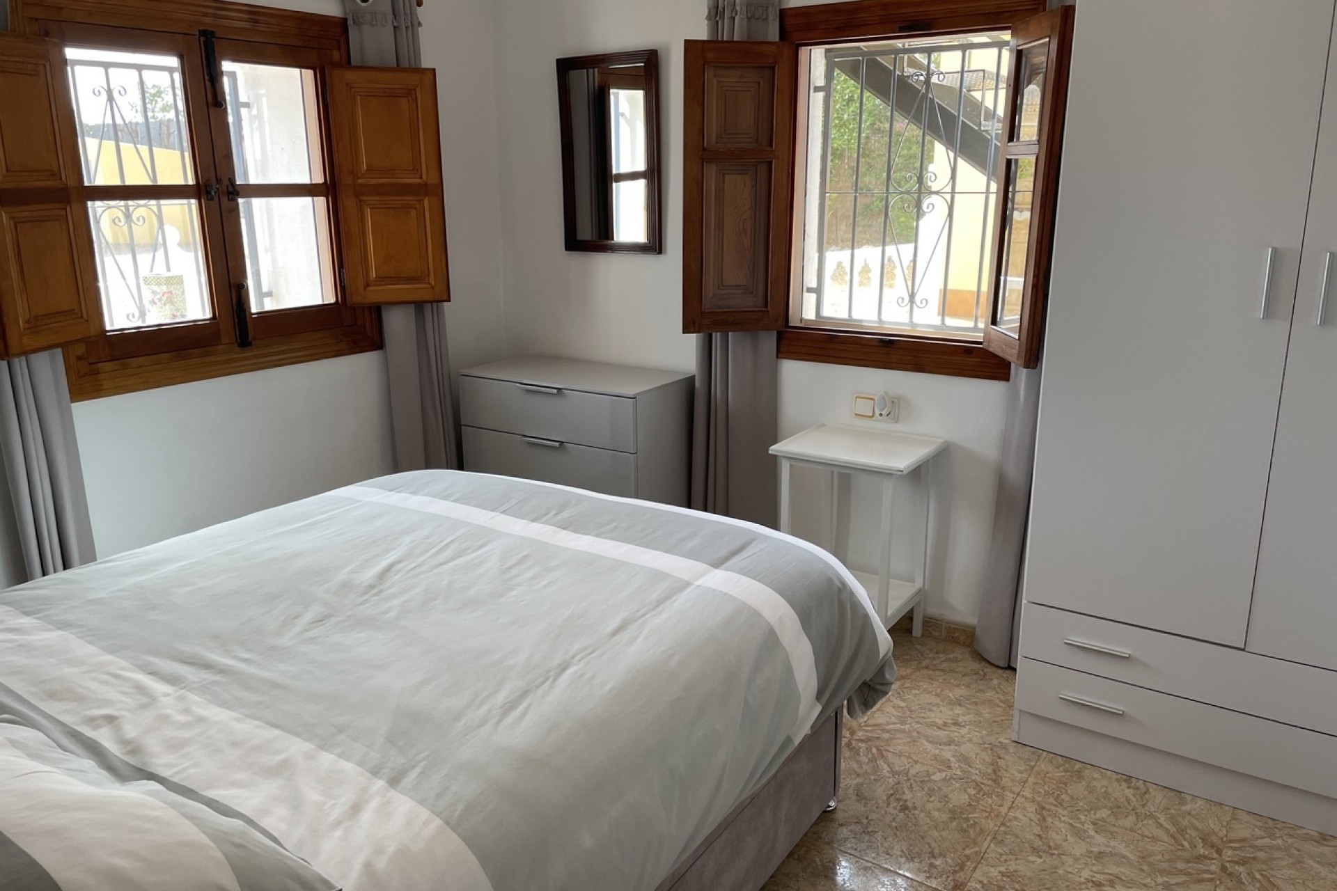 Venta - Chalet Independiente -
Alhama de Murcia - Inland