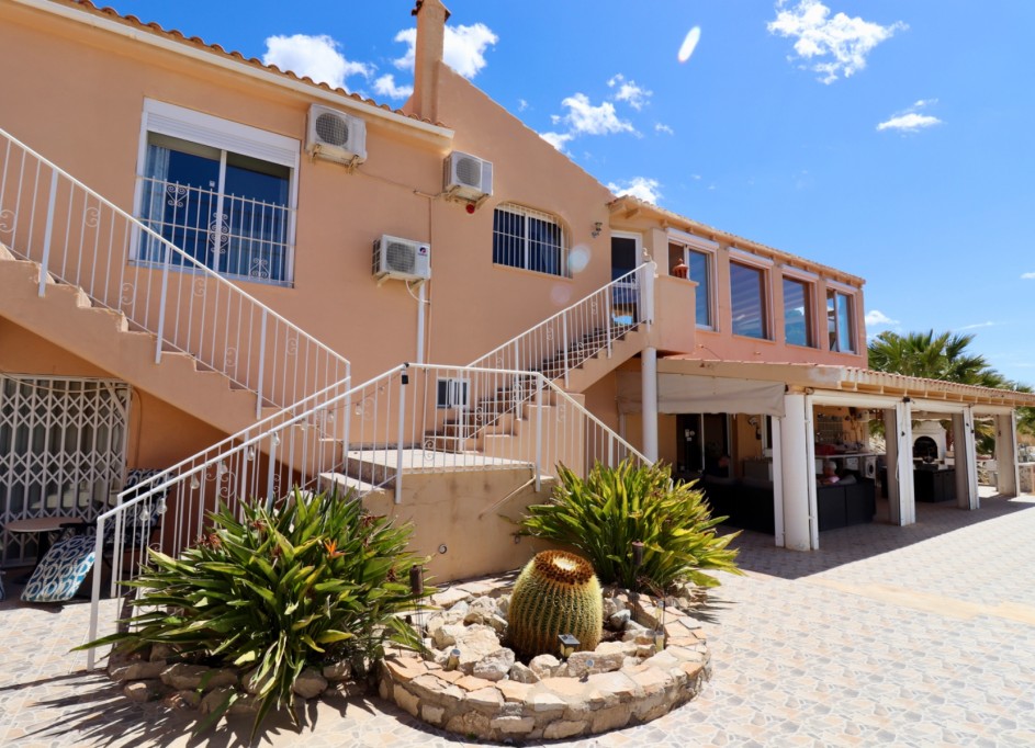 Venta - Chalet Independiente -
Alicante - San Vicente del Raspeig