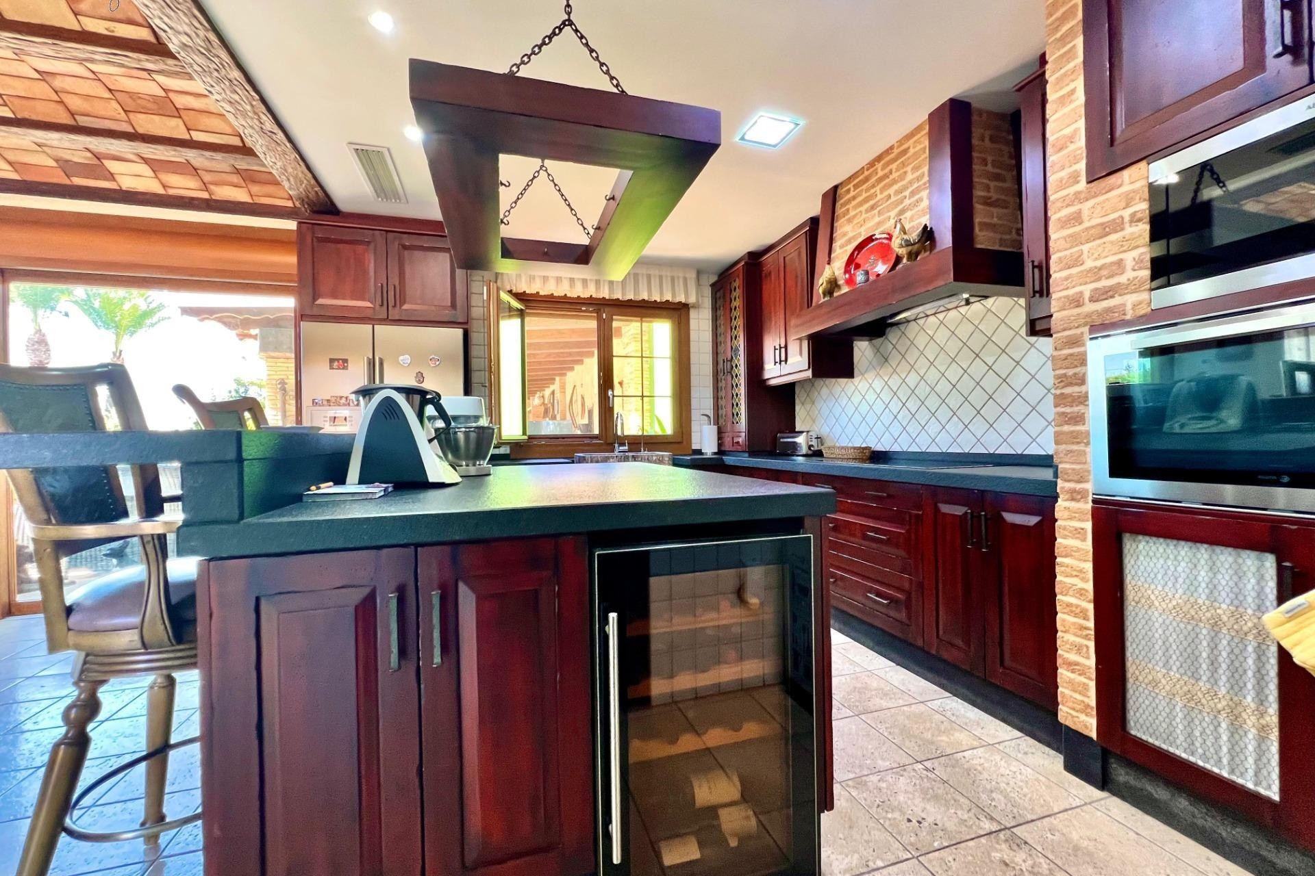 Venta - Chalet Independiente -
Almoradí - Comunidad Valenciana