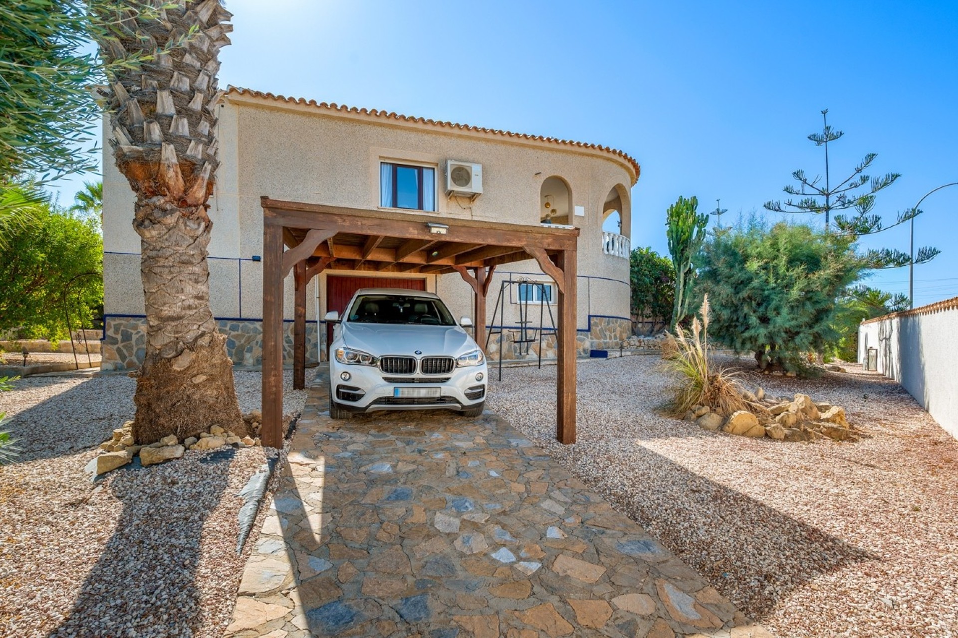 Venta - Chalet Independiente -
Almoradí - Inland