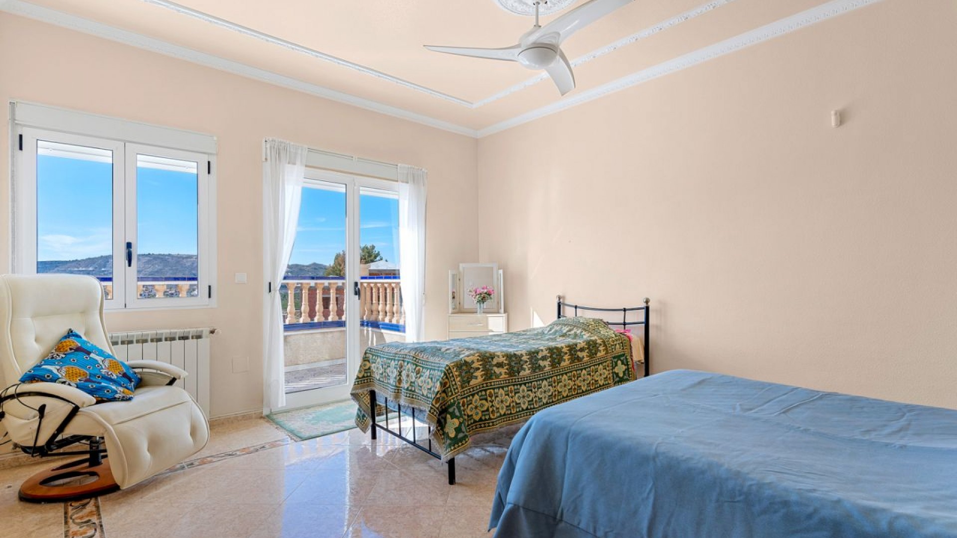 Venta - Chalet Independiente -
Almoradí - Lomas de La Juliana