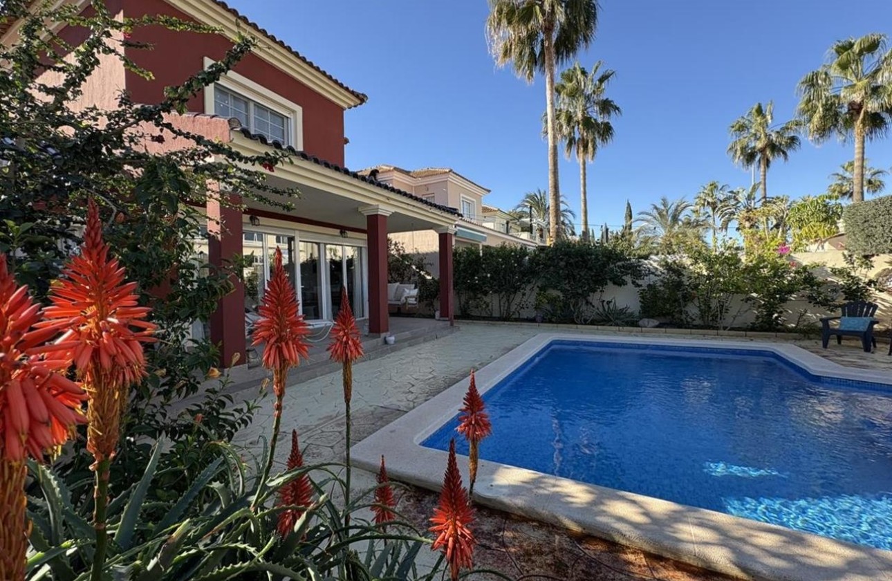 Venta - Chalet Independiente -
Altaona Golf & Country Village - Altaona Golf and Country Village