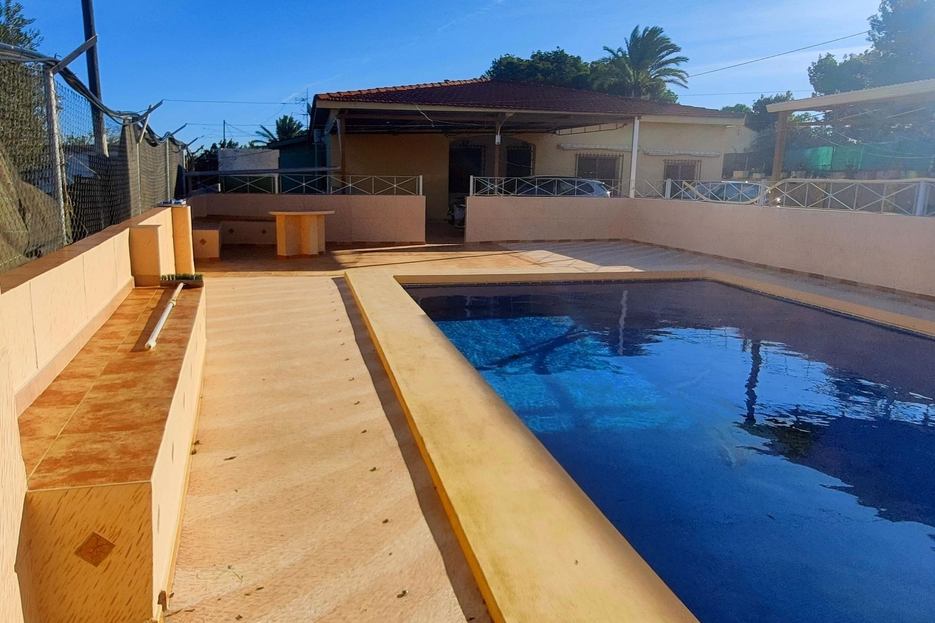 Venta - Chalet Independiente -
Aspe