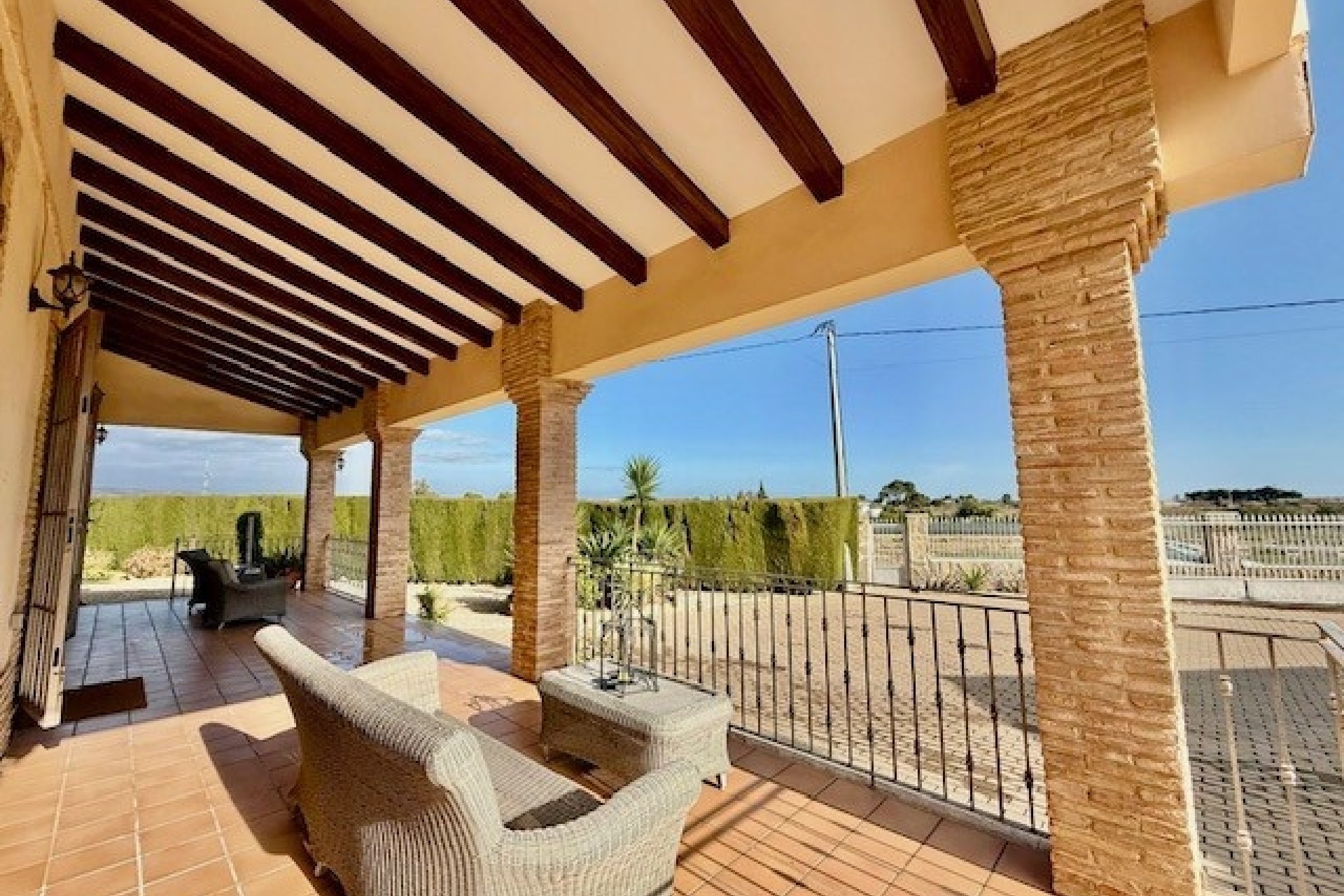 Venta - Chalet Independiente -
Avileses - Inland