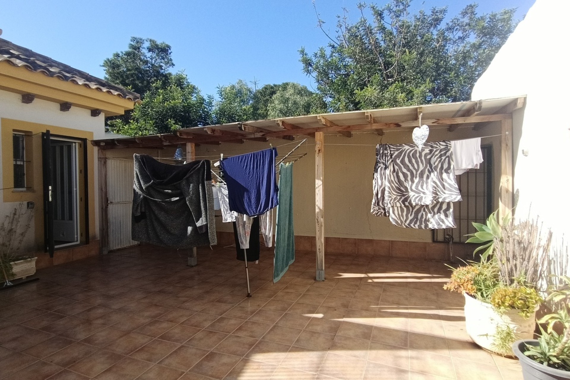 Venta - Chalet Independiente -
Avileses - Inland
