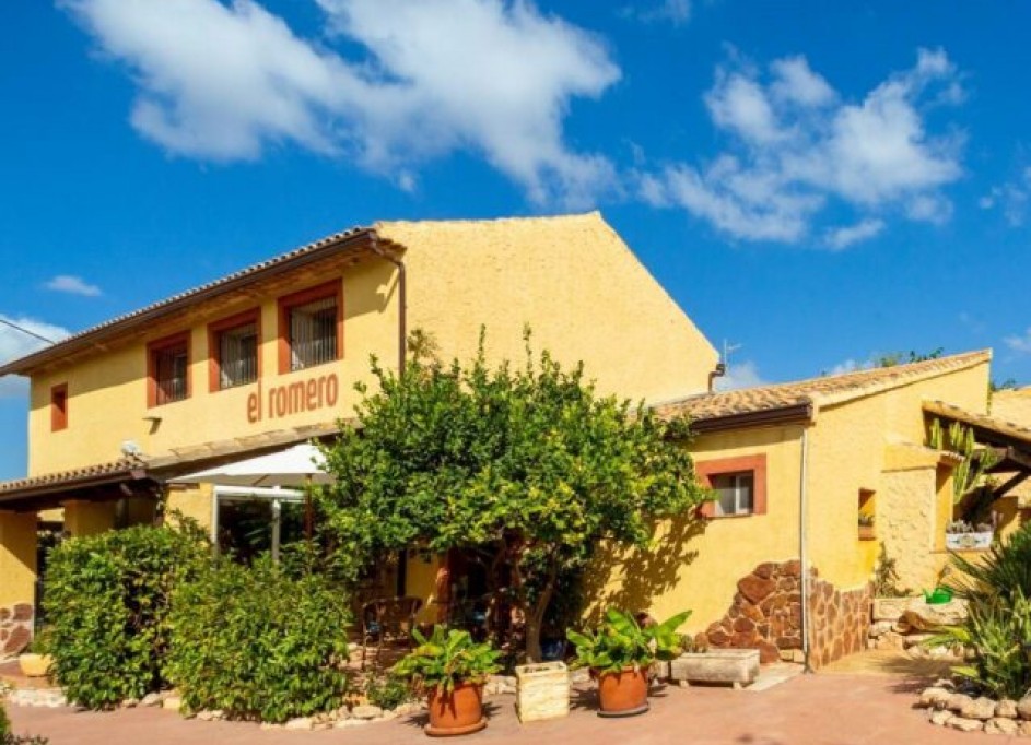 Venta - Chalet Independiente -
Barbarroja