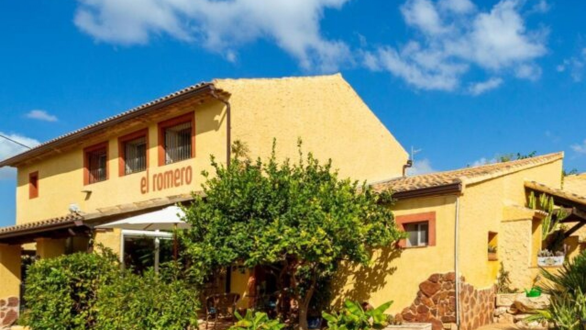 Venta - Chalet Independiente -
Barbarroja