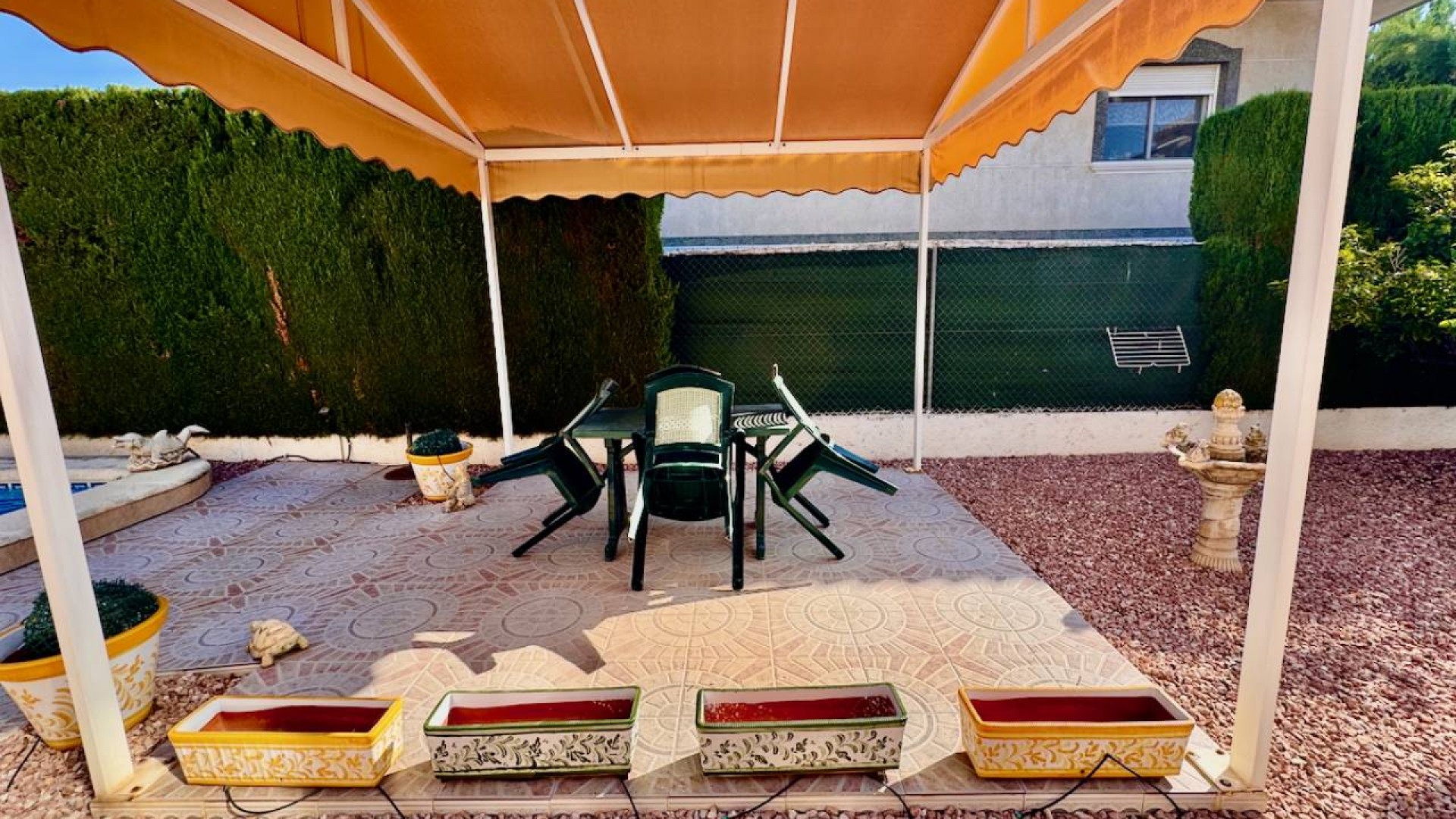 Venta - Chalet Independiente -
Benferri