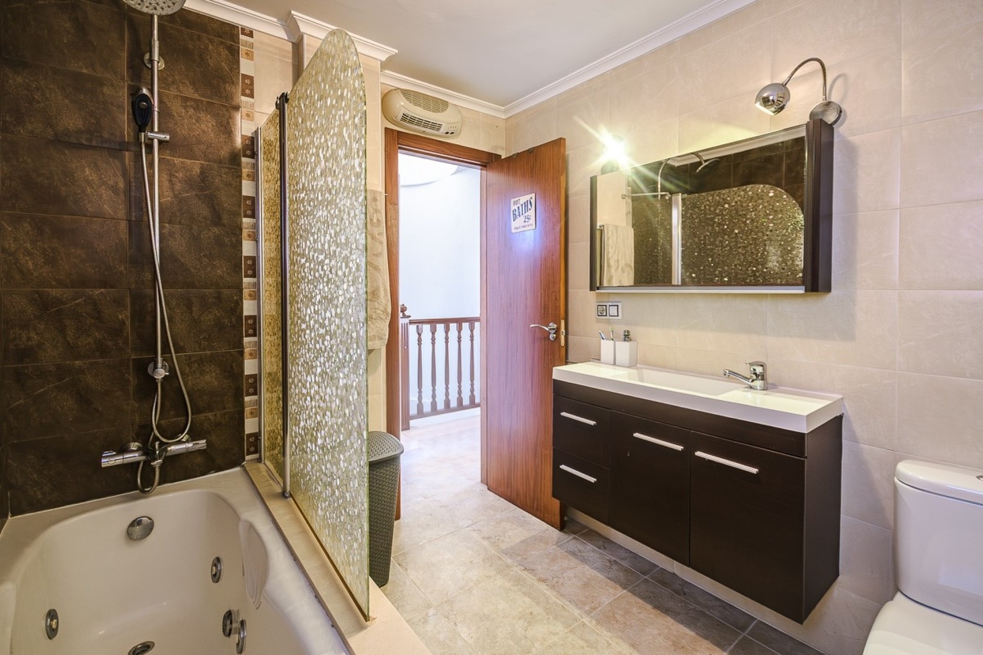 Venta - Chalet Independiente -
Benferri