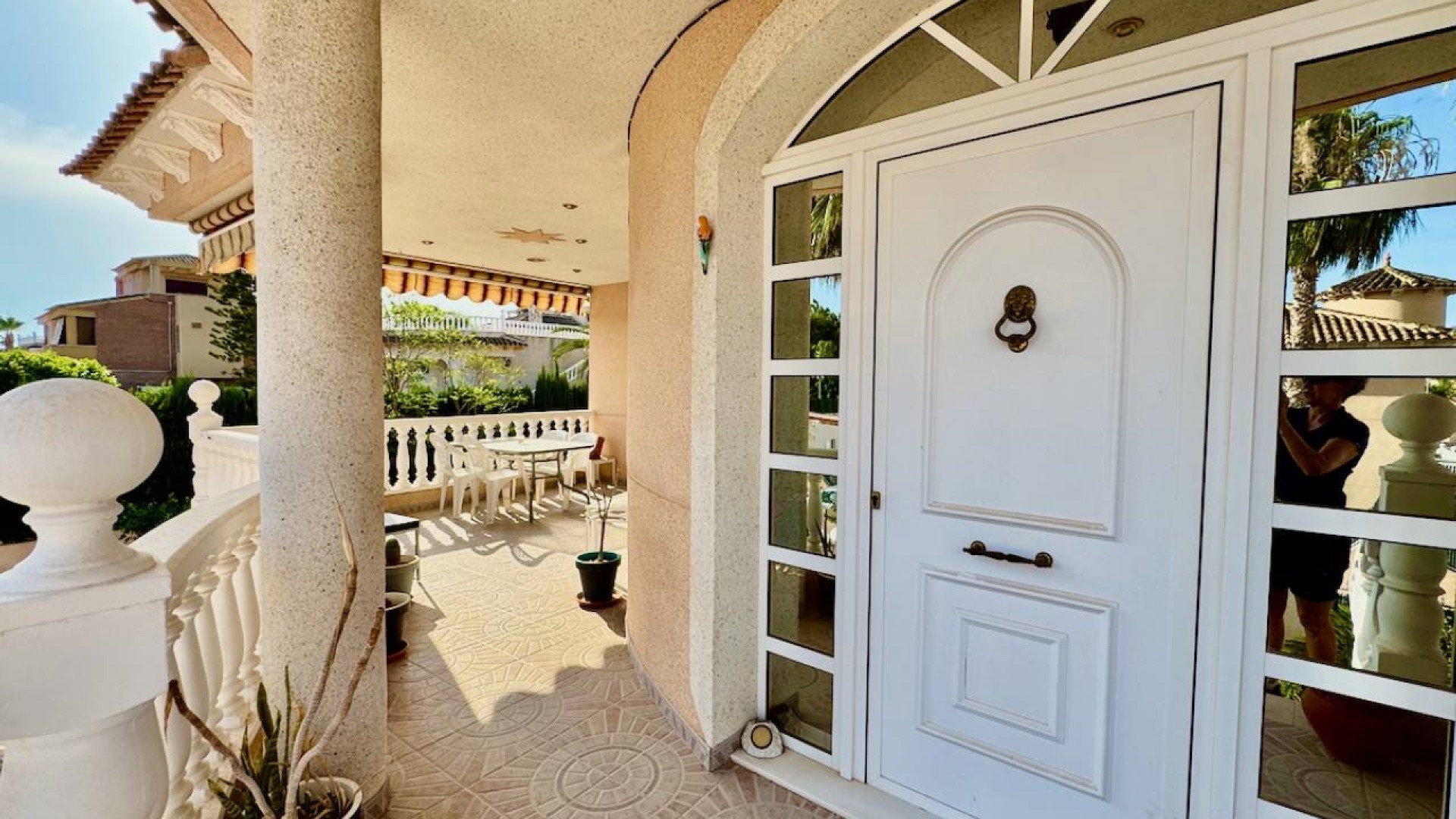 Venta - Chalet Independiente -
Benferri