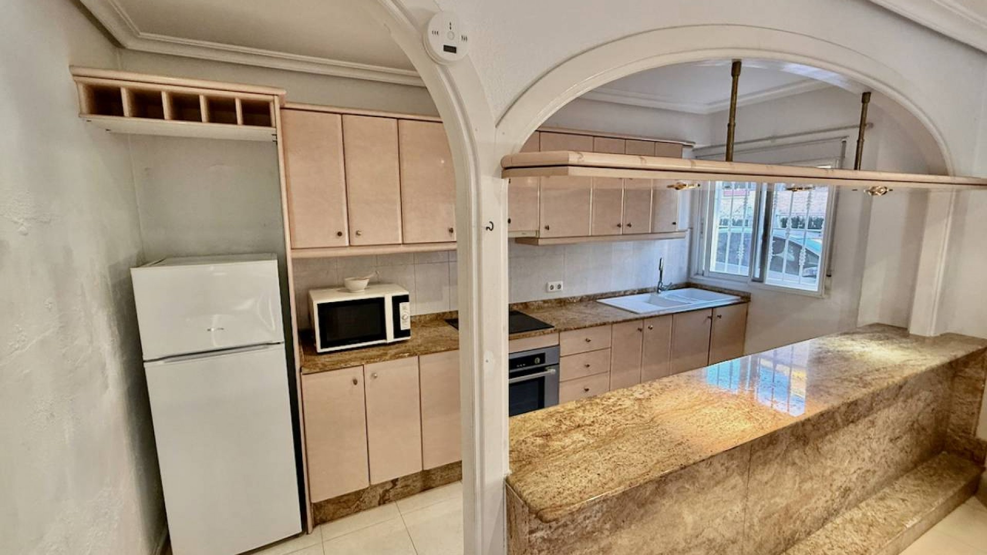 Venta - Chalet Independiente -
Benferri