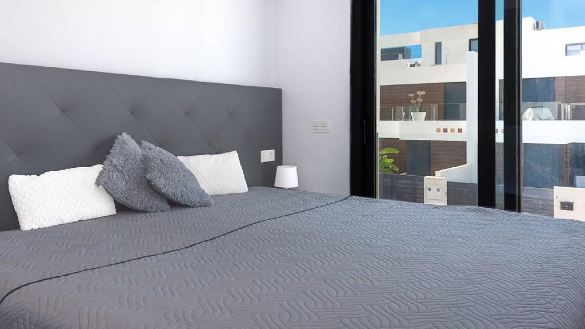 Venta - Chalet Independiente -
Benijofar - Benijofar - Village